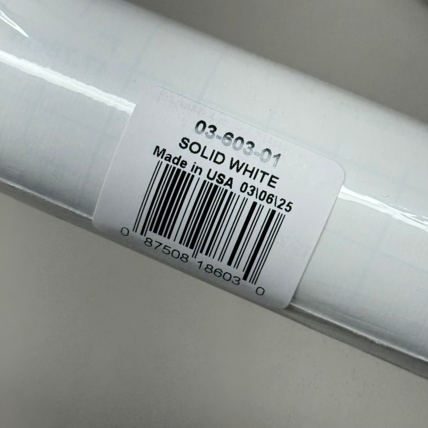 MAGIC COVER (2 Pack) Self-Adhesive Shelf/Drawer Liner 18"x9' Solid White 03-603-01