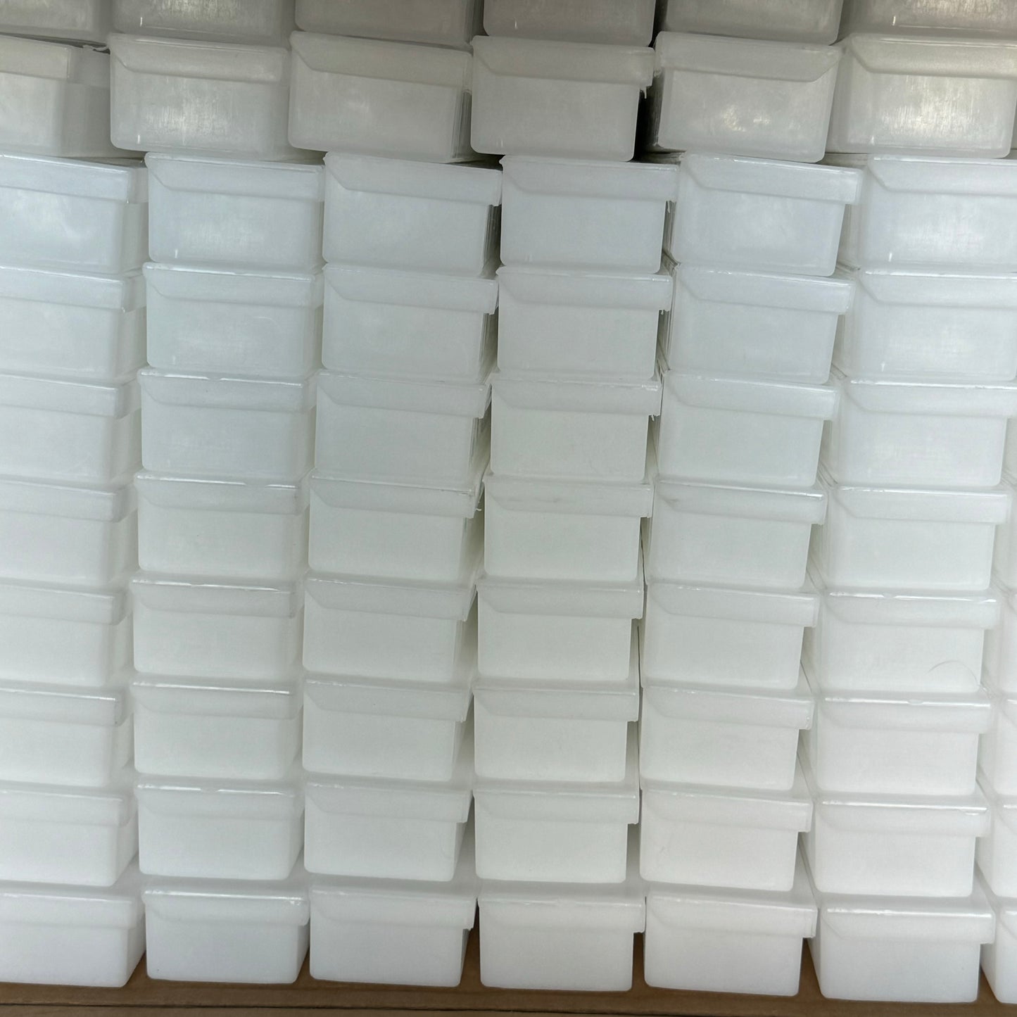 CGS INC Plastic White Storage Cases 99 Pack 20”Lx2”Wx1 1/2”H Plastic