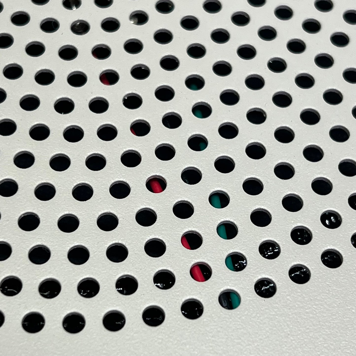 BOGEN Ceiling Speaker Assembly 8" 4-Watt Capacity Off-White S86T725PG8WVK