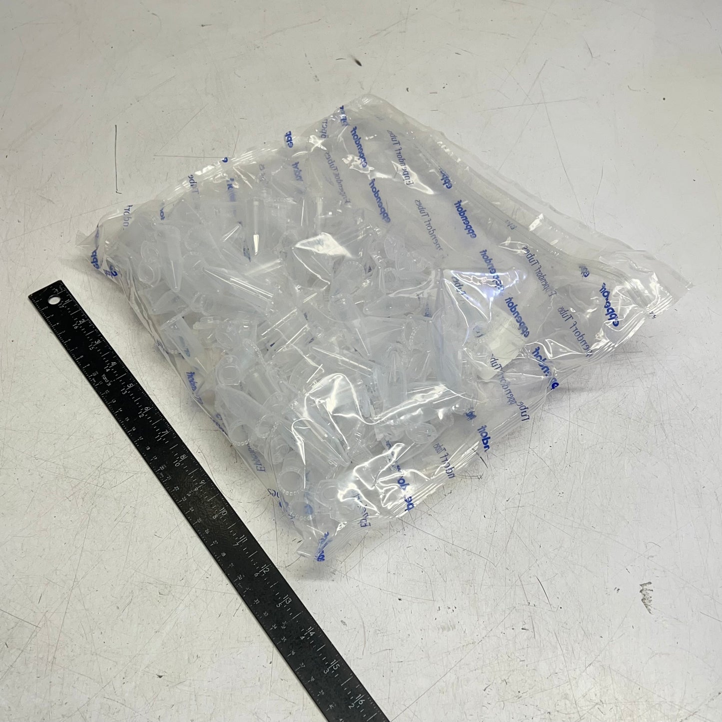 EPPENDORF TUBES  (200 PACK) Snap Cap Microtube Pcr Clean  5.0 mL Clear