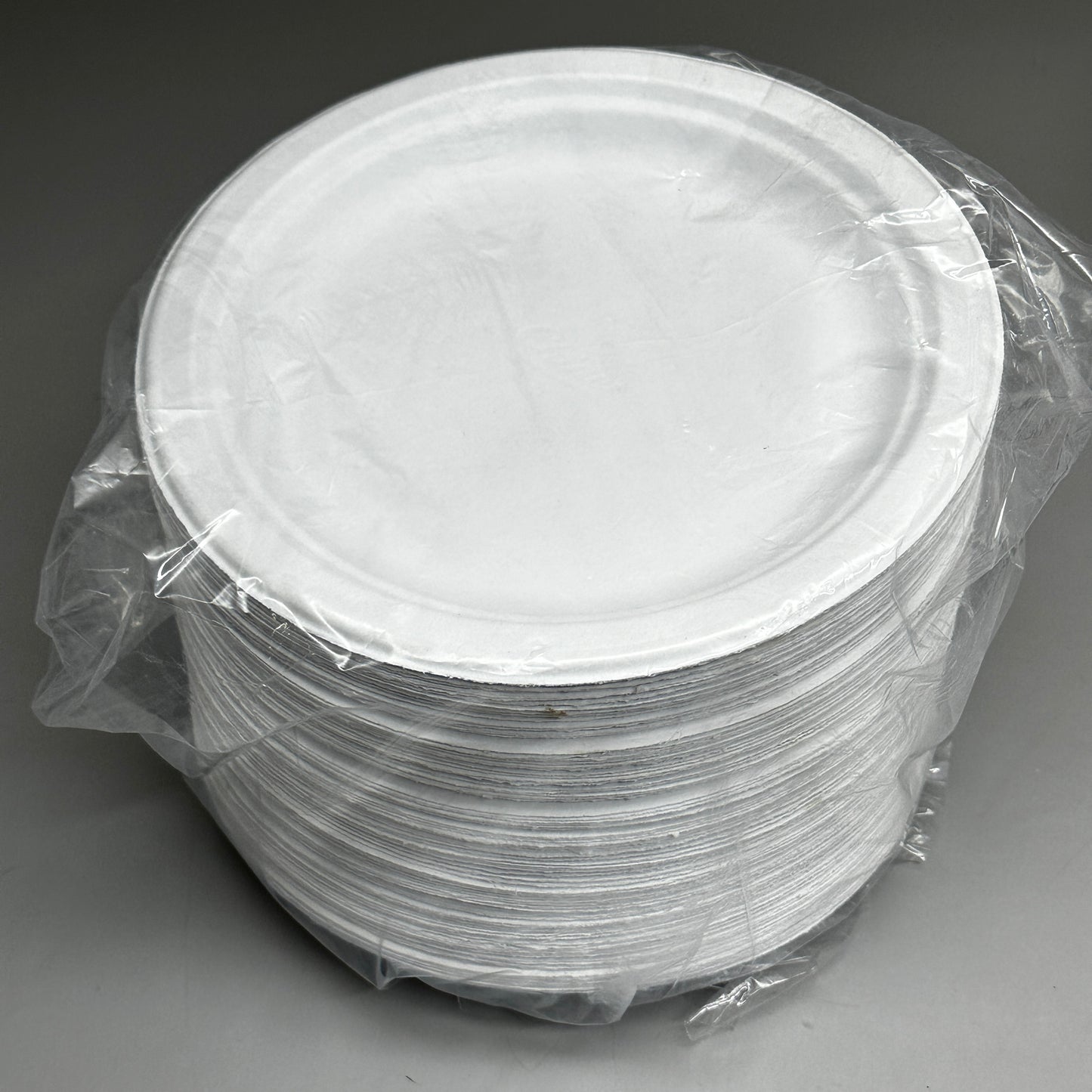 CHINET (500 PACK) Verdict Classic White Molded Fiber Paper Round Plate, 8.75” White 21227