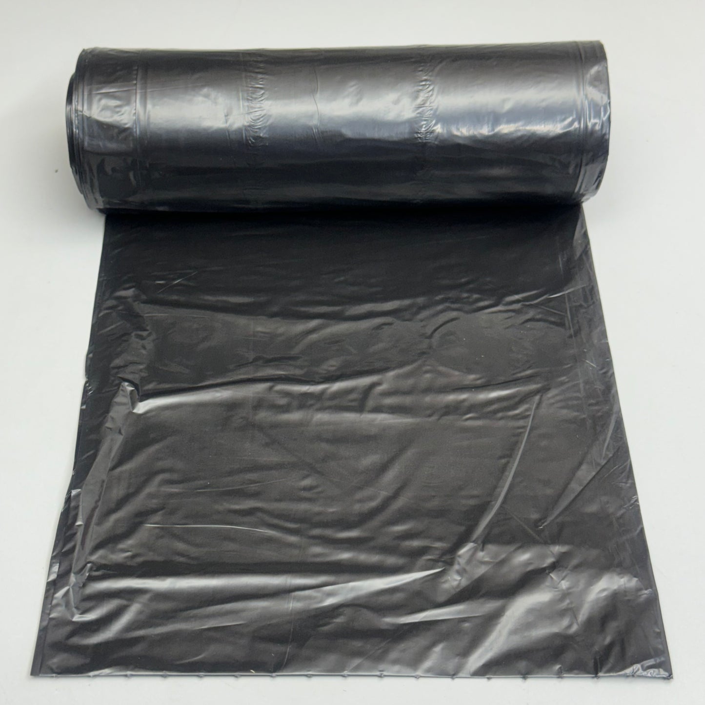 EARTHSENSE (500 PACK) 7-10 Gal Trash Black Bags 24”x 23” RNW2410-538892 Plastic Black