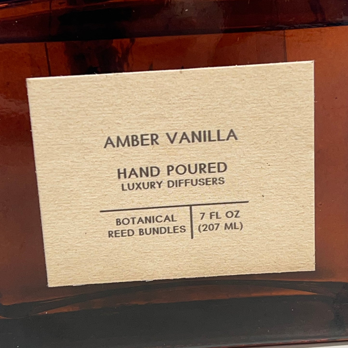 ANDALUCA HOME Amber Vanilla Dried Reed Bundle Fragrance Diffuser 7 fl oz Amber