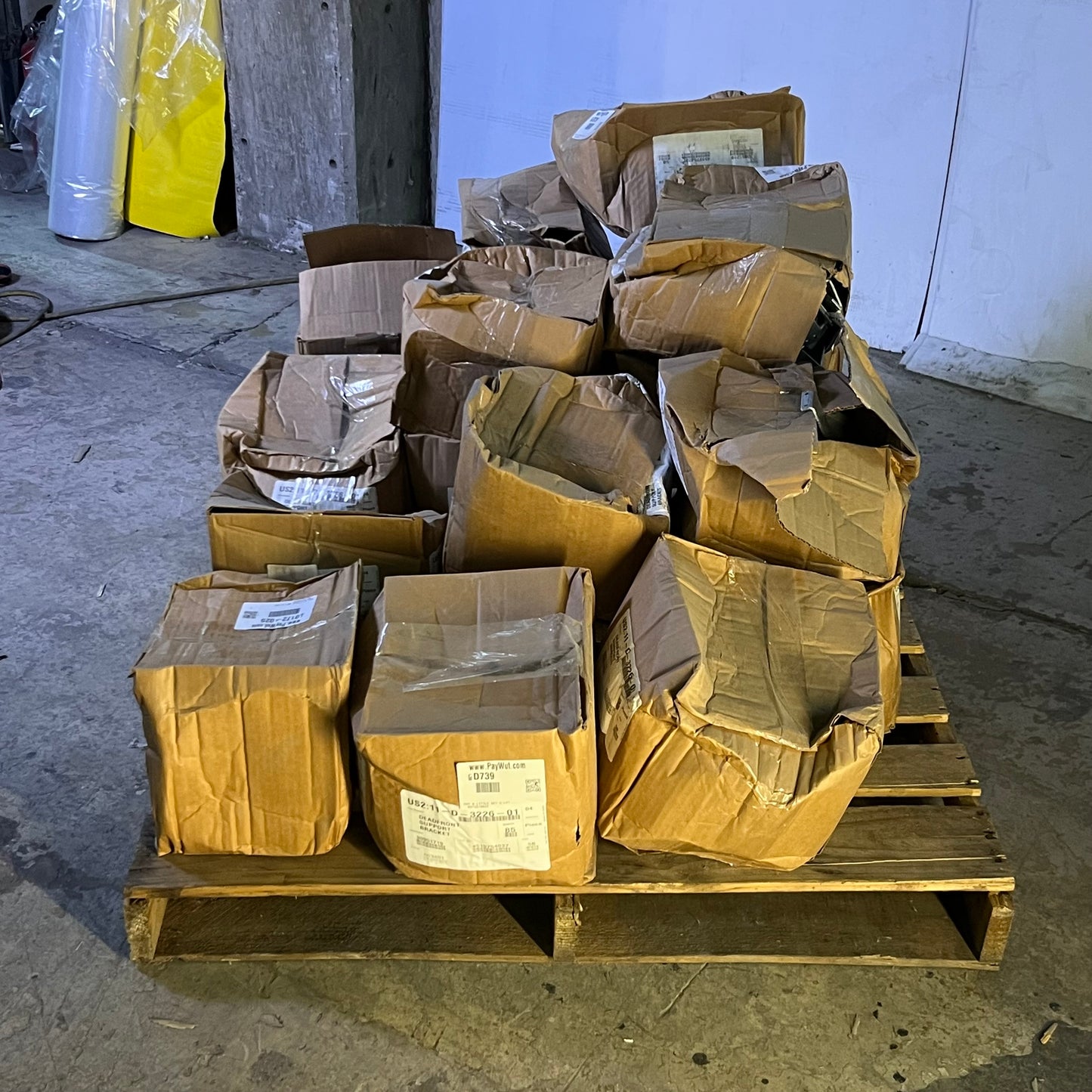 ZA@ Pallet of Stamping Metals Deadfront Support Brackets D-3226-01