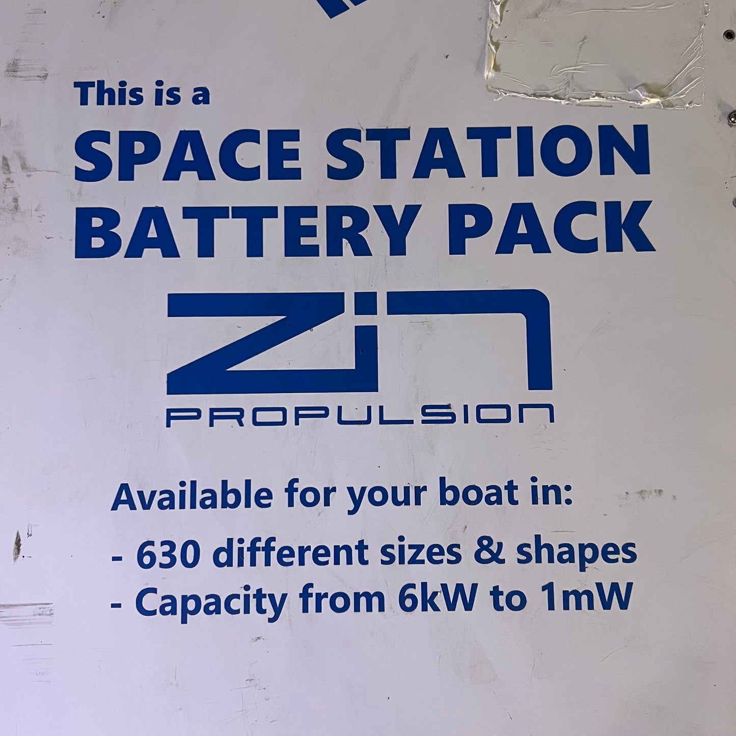 ZA@ Pallet of ZIN BOATS  Electric Boating Space Station 31"W x 17"L x 46"H White (Used, Battery not Included)