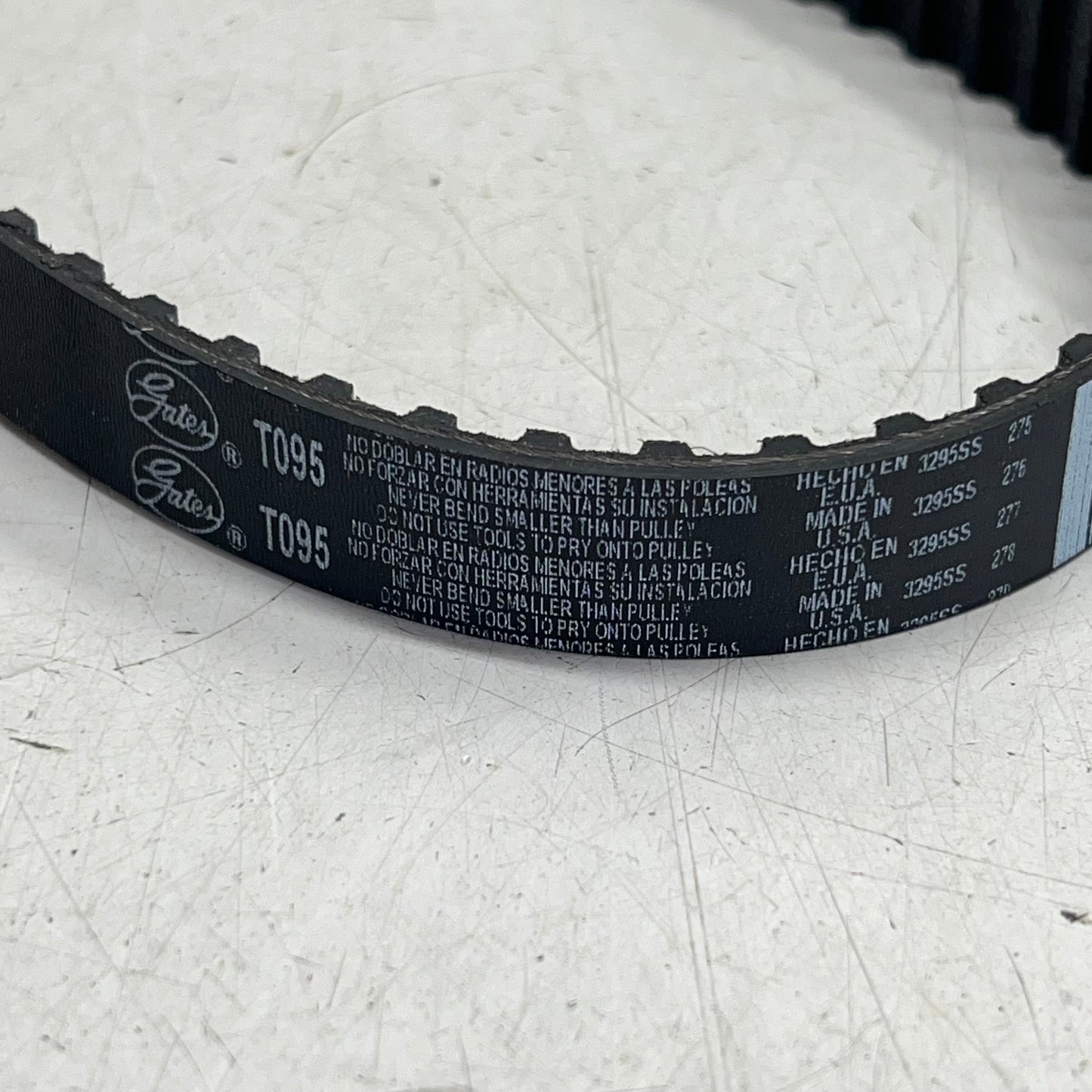 GATES Power Grip Timing Belt for Chevrolet & Suzuki  89 Teeth 33.375" L T095