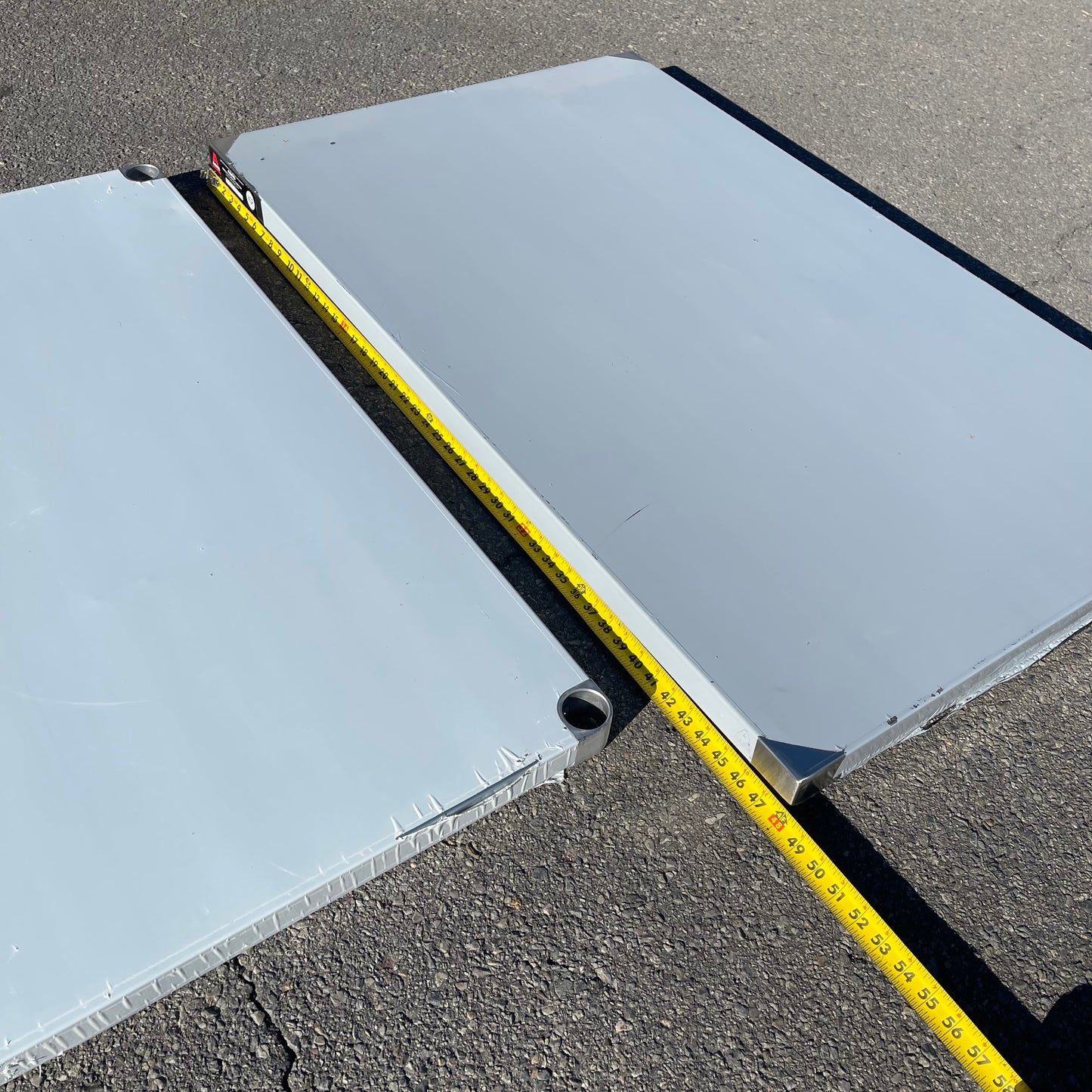 ZA@ Pallet of AERO Work Table & Casters w/o Splash Stainless Steel 3TG-3048-MCM ~40 lbs (AS-IS)