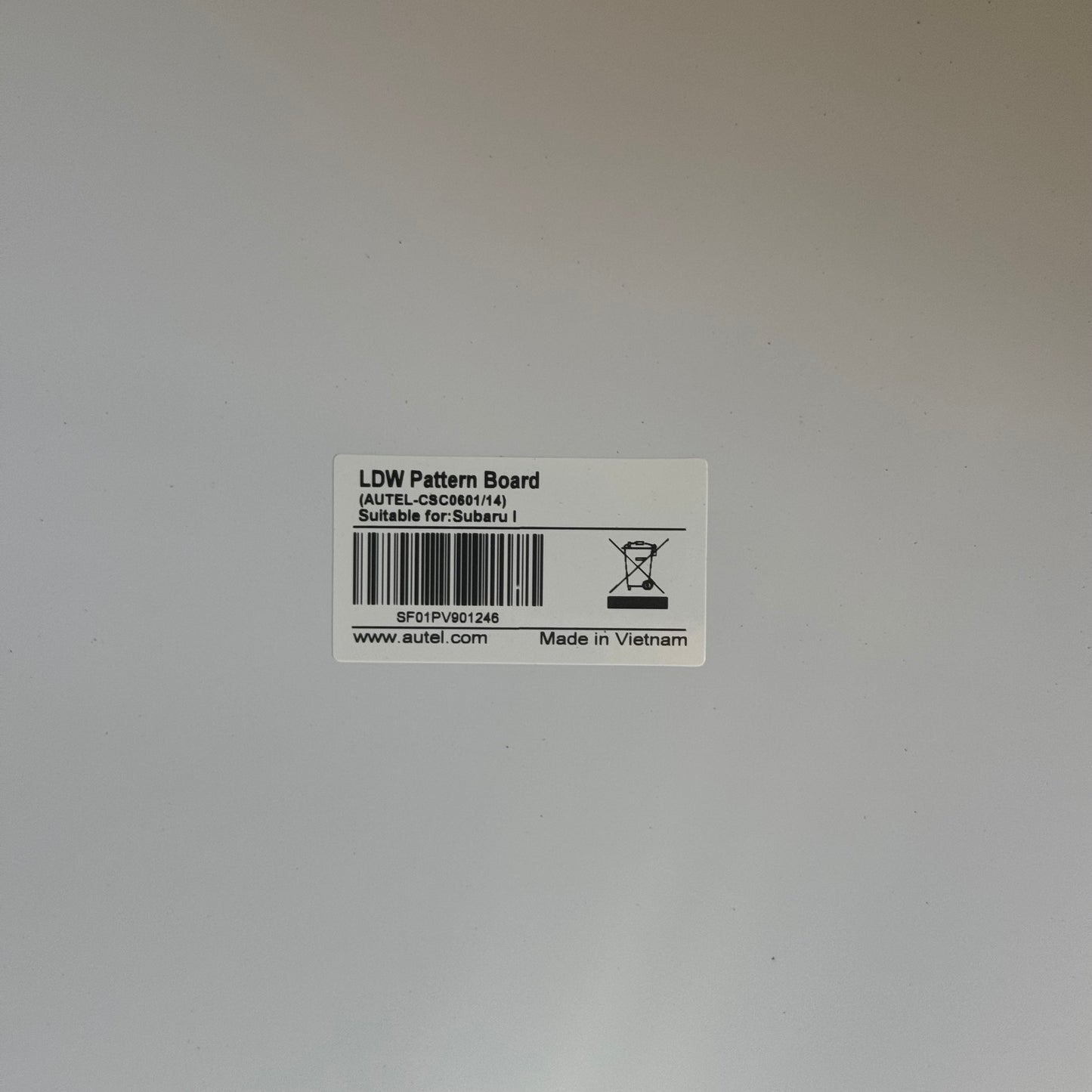 ZA@ AUTEL Pattern Board LDW Sz 54” L x 39” W Black/White AUTEL-CSC0601/14 (AS-IS, Damage)