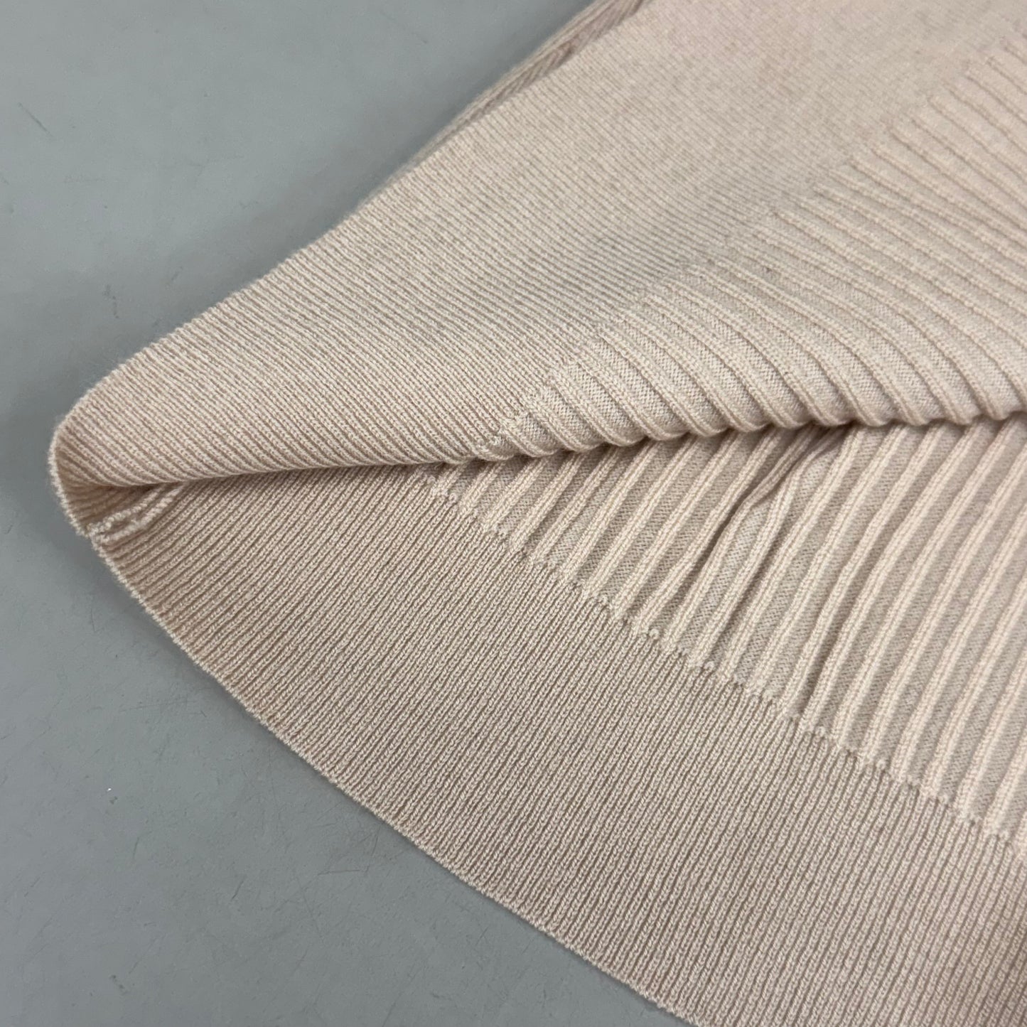 SAMSHIELD Lidia Equestrian Turtle Neck Sweter Women’s Sz S Cellulose