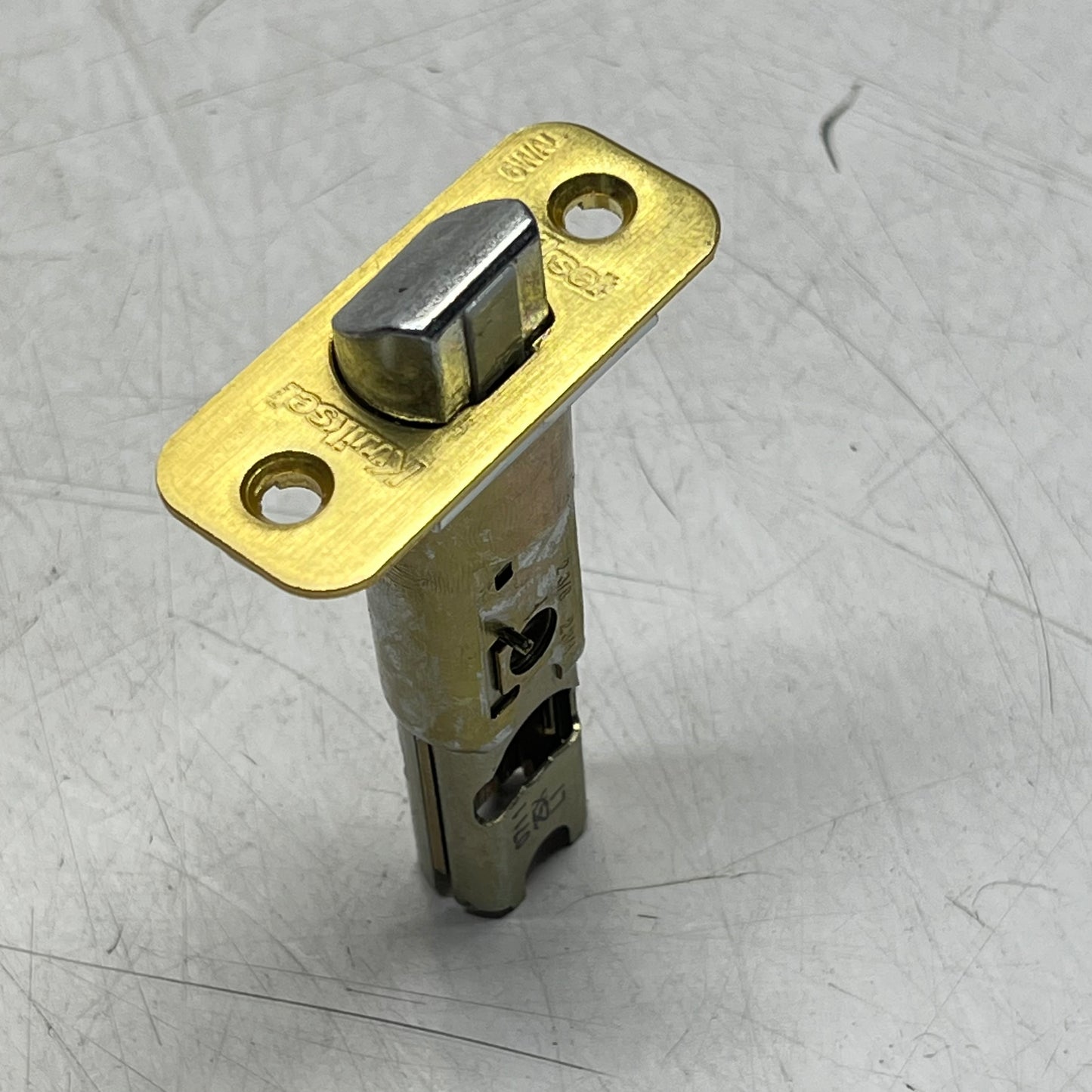 KWIKSET Halifax Passage/hall Closet Handle & Hardware Satin Brass 97200-996