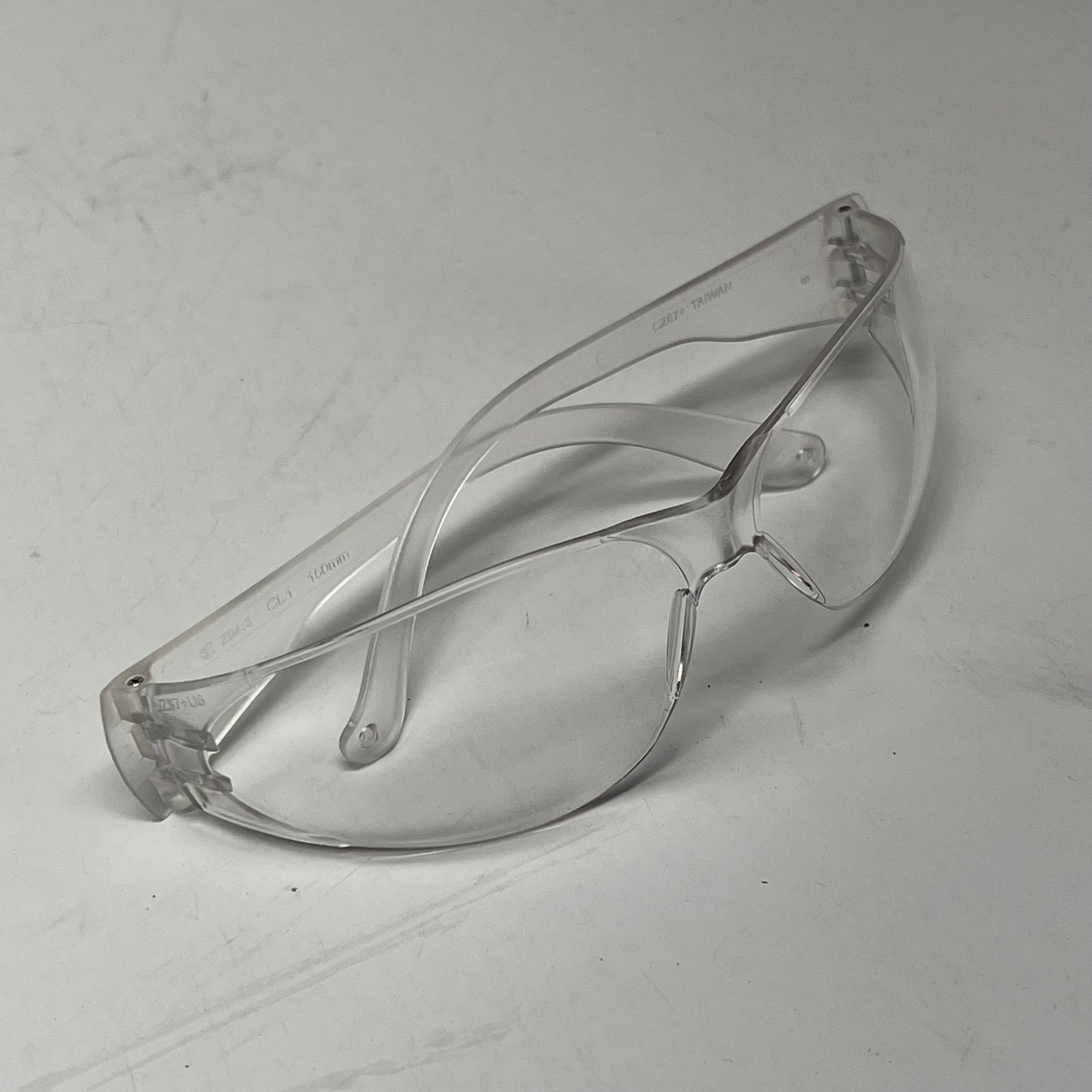 MCR SAFETY (12 PACK) Lightweight Frameless Eyewear Glasses Anti-fog Clear CL110