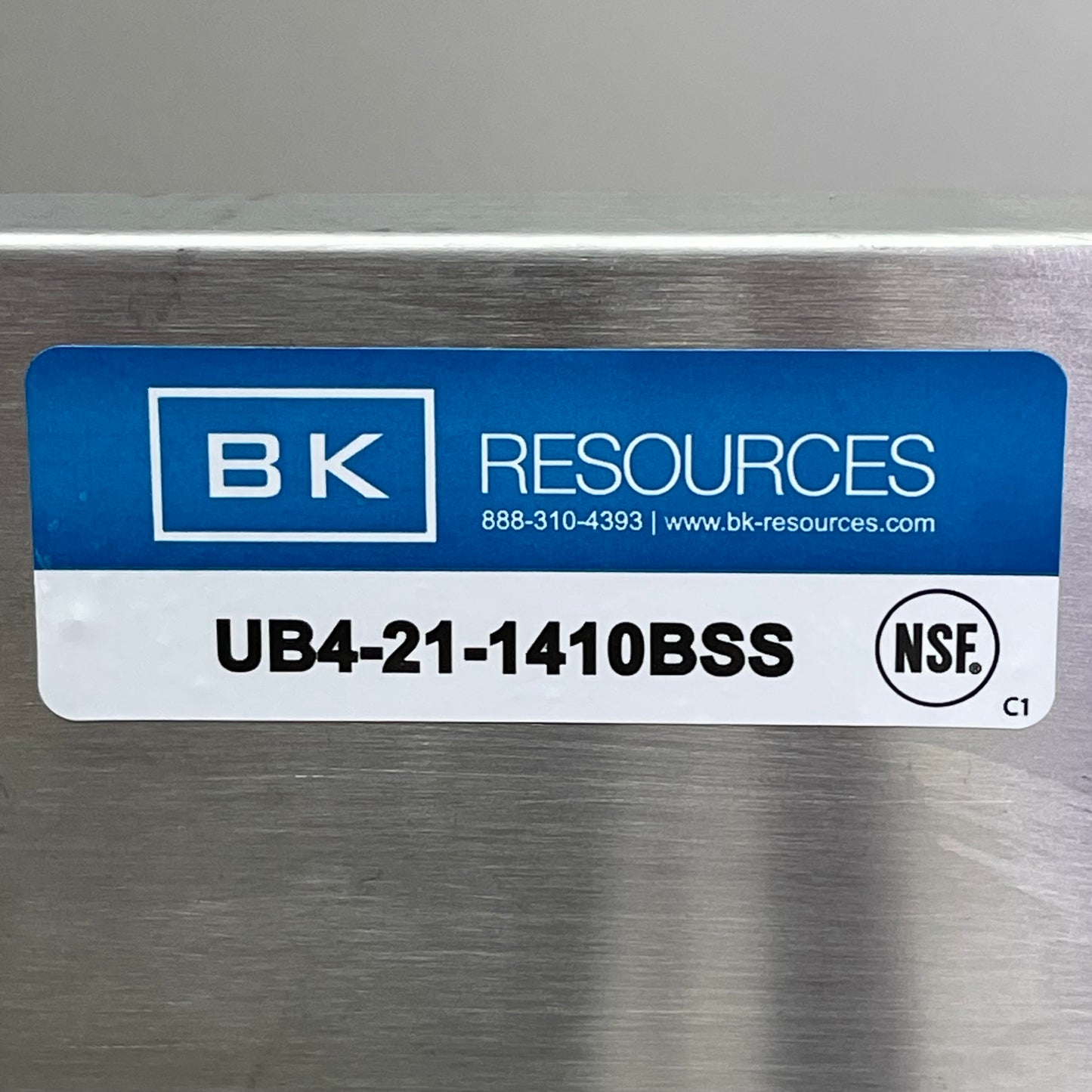 BK RESOURCES Blender Station 18"W x 21-1/4"D Steel UB4-21-1410BSS