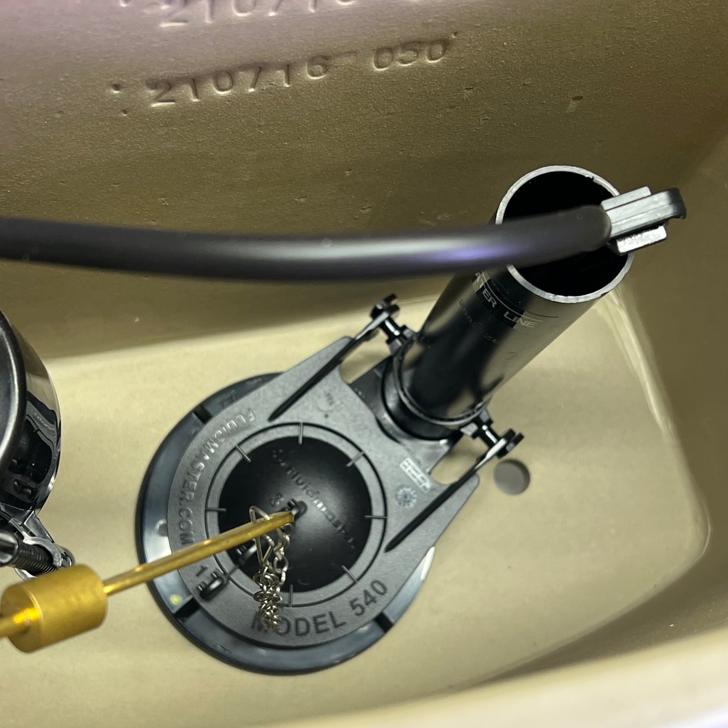 SLOAN Gravity Series Toilet Tank Left Hand 1.28 GPF White 2104010 ST4010