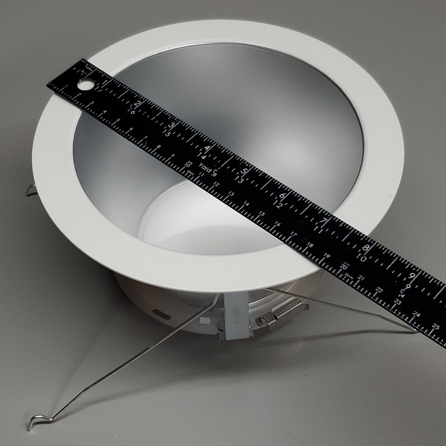 ZA@ HALO Commercial 6PK Lighting Lense & Reflector Trims 6" White HC6 64MDHWF (New)