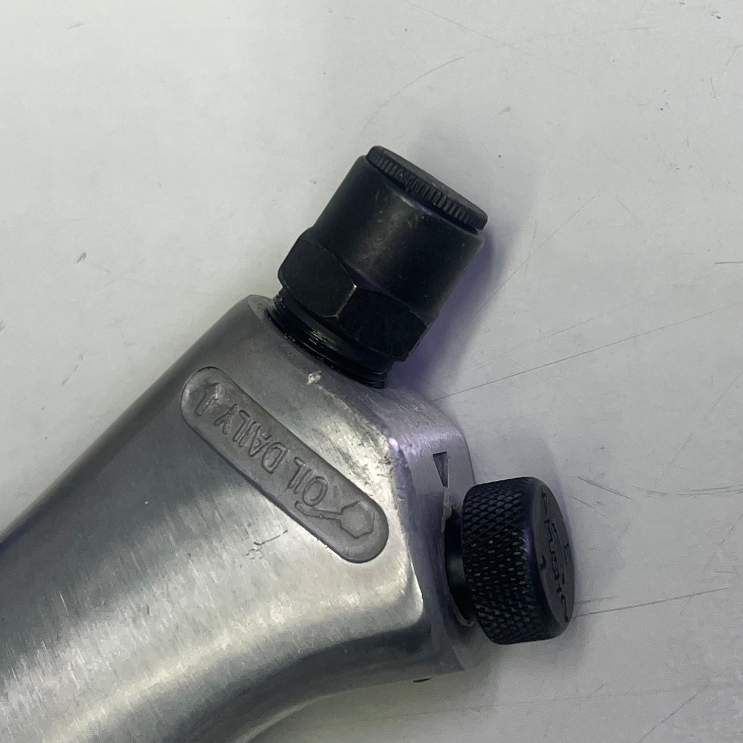 TRU-FLATE Air Ratchet & 1/2" Impact Wrench Kit 1/4" Air Inlet 6,500 RPM 25-590TF