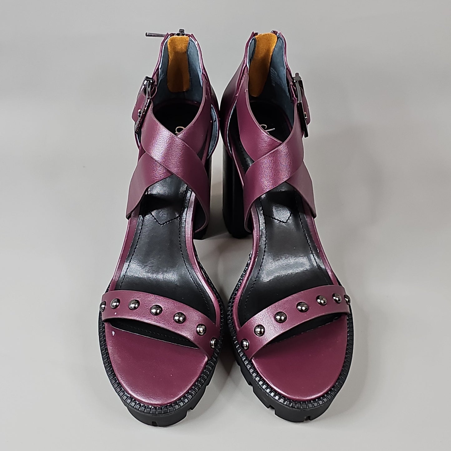 CHARLES BY CHARLES DAVID Women's Vanden Studded Sandal Shoe Sz 8.5M Burgundy (New)