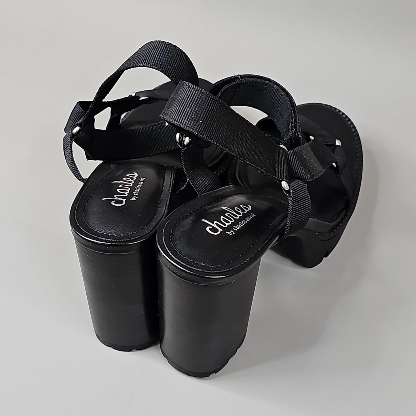 CHARLES BY CHARLES DAVID Women's Vast Sport Sandal Shoe Sz 6 M Black (New)