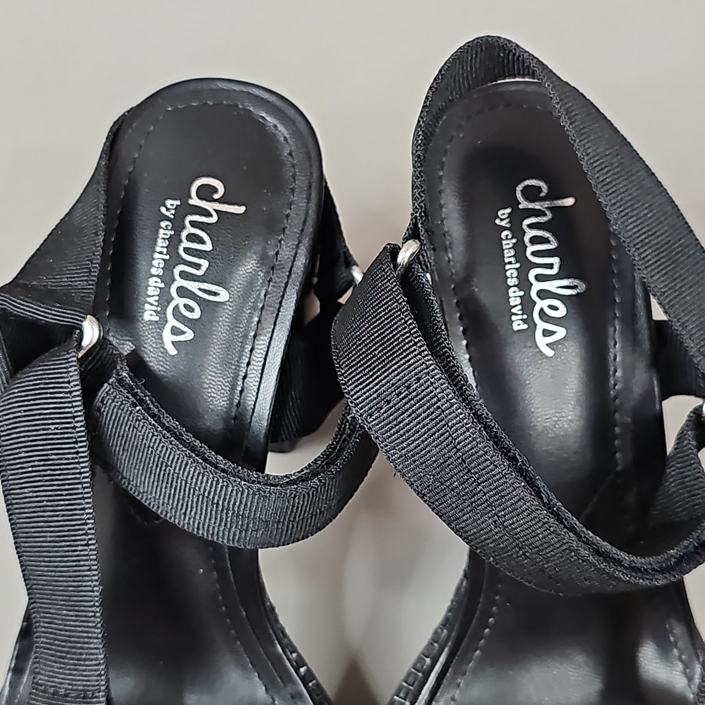 CHARLES BY CHARLES DAVID Women's Vast Sport Sandal Shoe Sz 7.5 M Black (New)