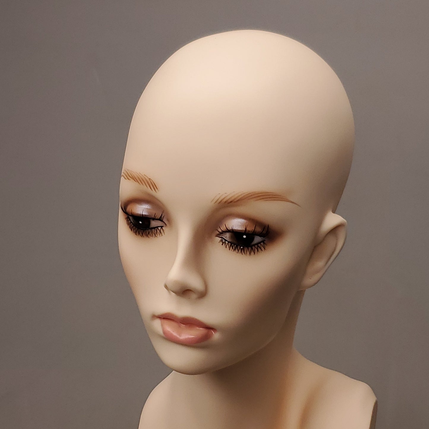 RENE of PARIS Flesh Mannequin Female Head 17" for Wig Styling 215133 (New)