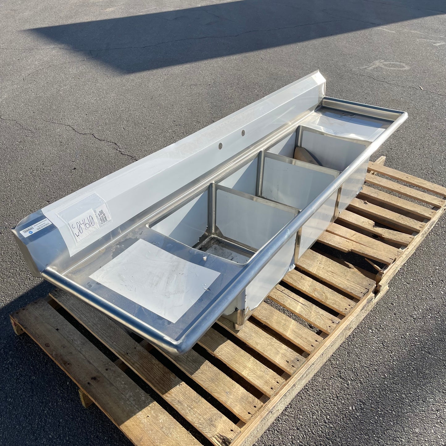 Z@ STEELTON Commercial 3 Compartment Sink 90” 18-gauge Stainless Steel 522CS31818LR