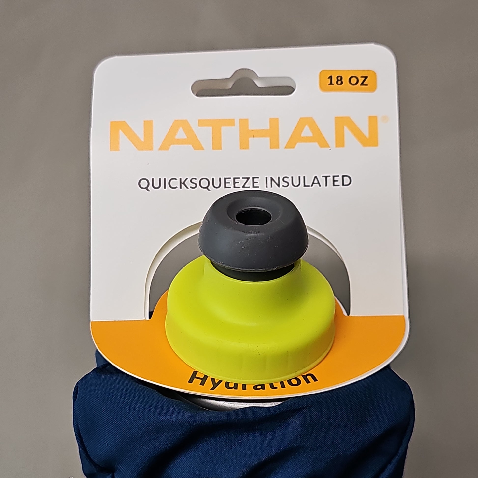 Nathan QuickSqueeze 18oz Handheld
