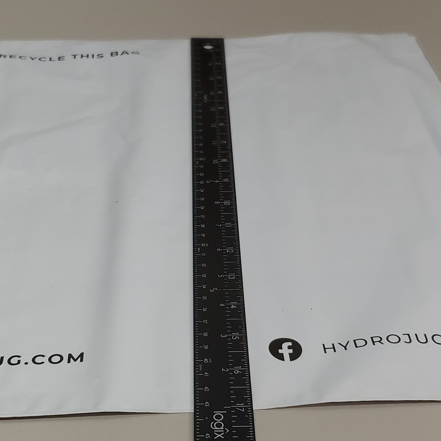 Box of 750 Autobags Fanfold Poly Bags for Shipping and Packaging 17"X23.5" HYD1723 (New Other Adv. HydroJug)