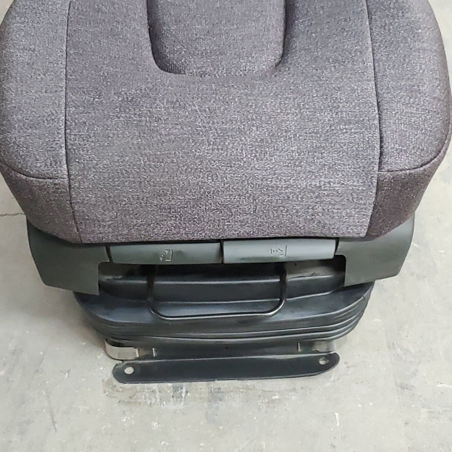 NATIONAL SEATING Air Seat Mordura Cloth (No Armrests) Grey P6605 (New Other)