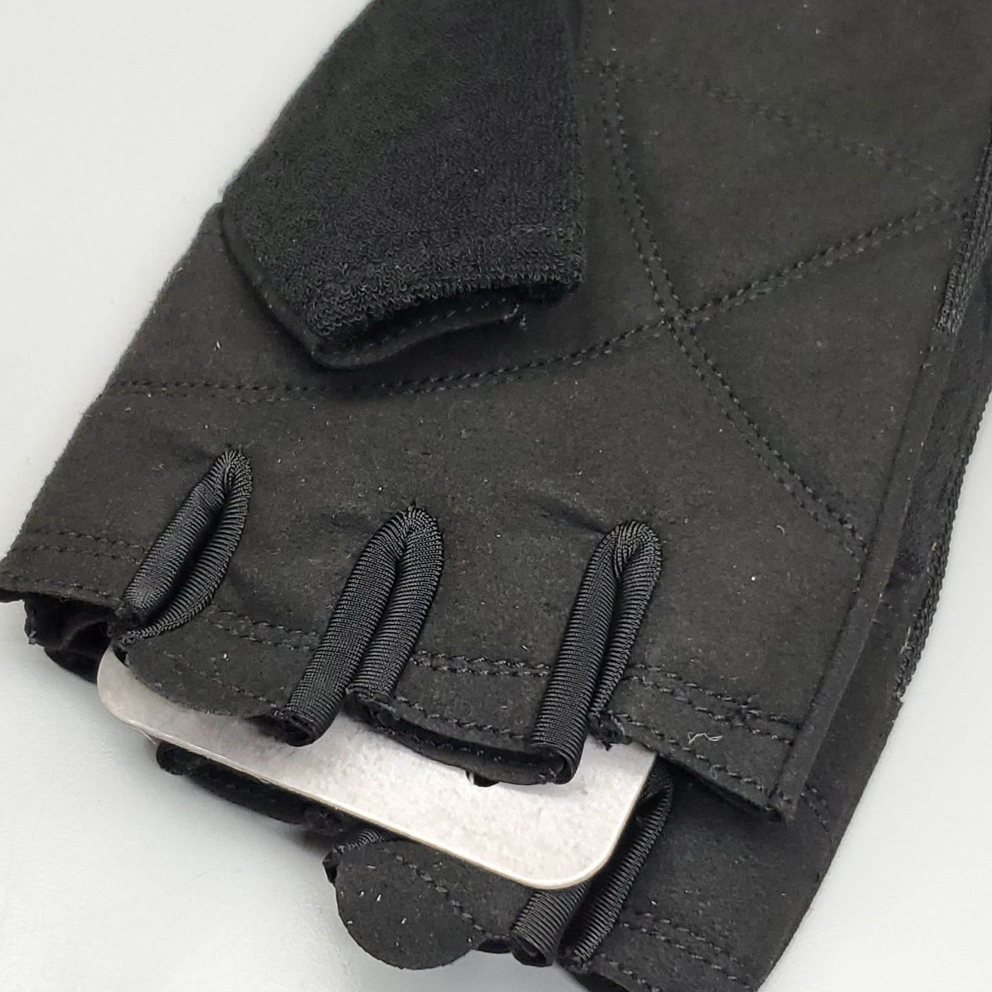 CAP Pair of Classic Training Gloves SZ L / XL Hook & Loop W/ Finger Pull Tab Black HHWG-1BKL (New)