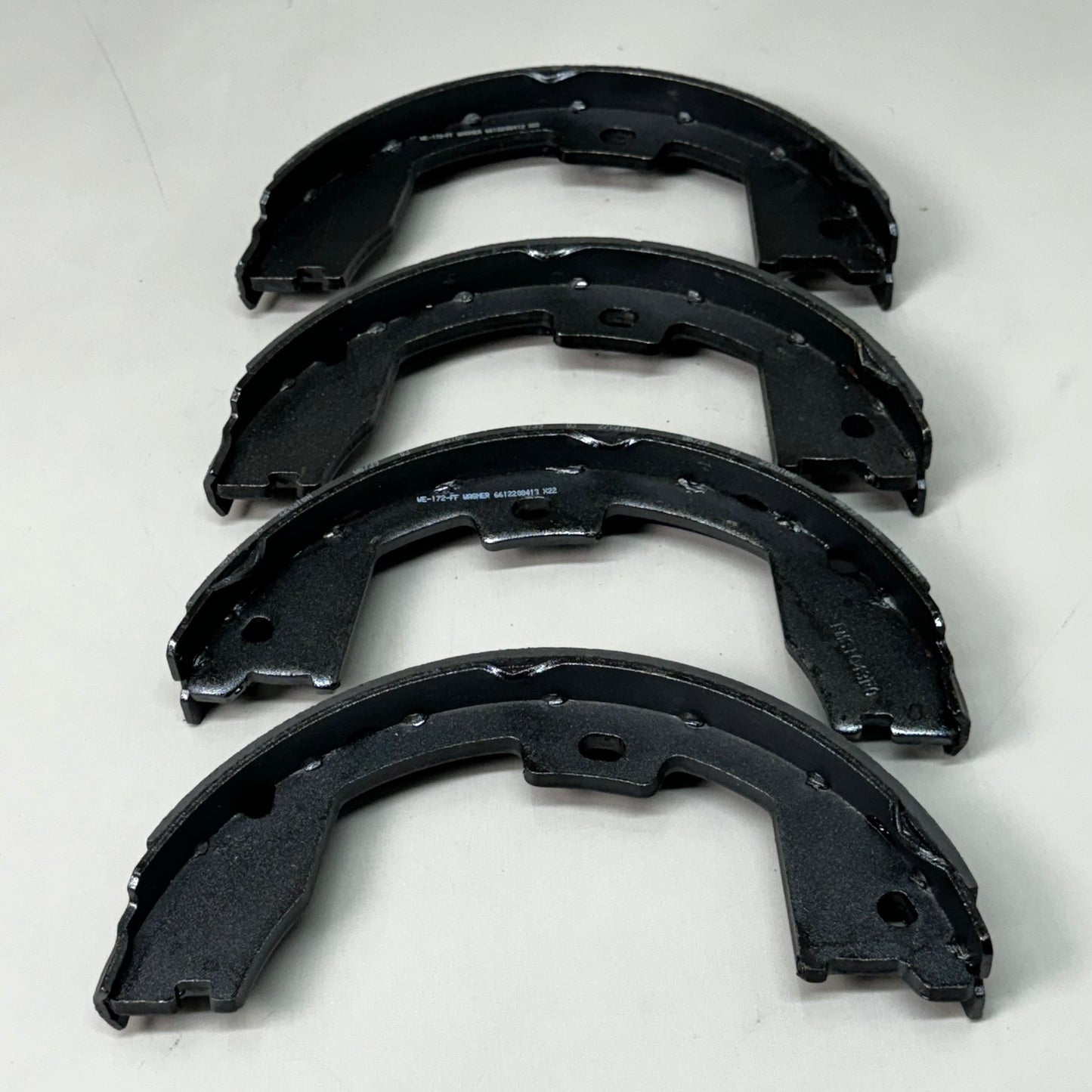 WAGNER QS Drum Brake Shoes Set 8 1/2" x 4" Black Z1043