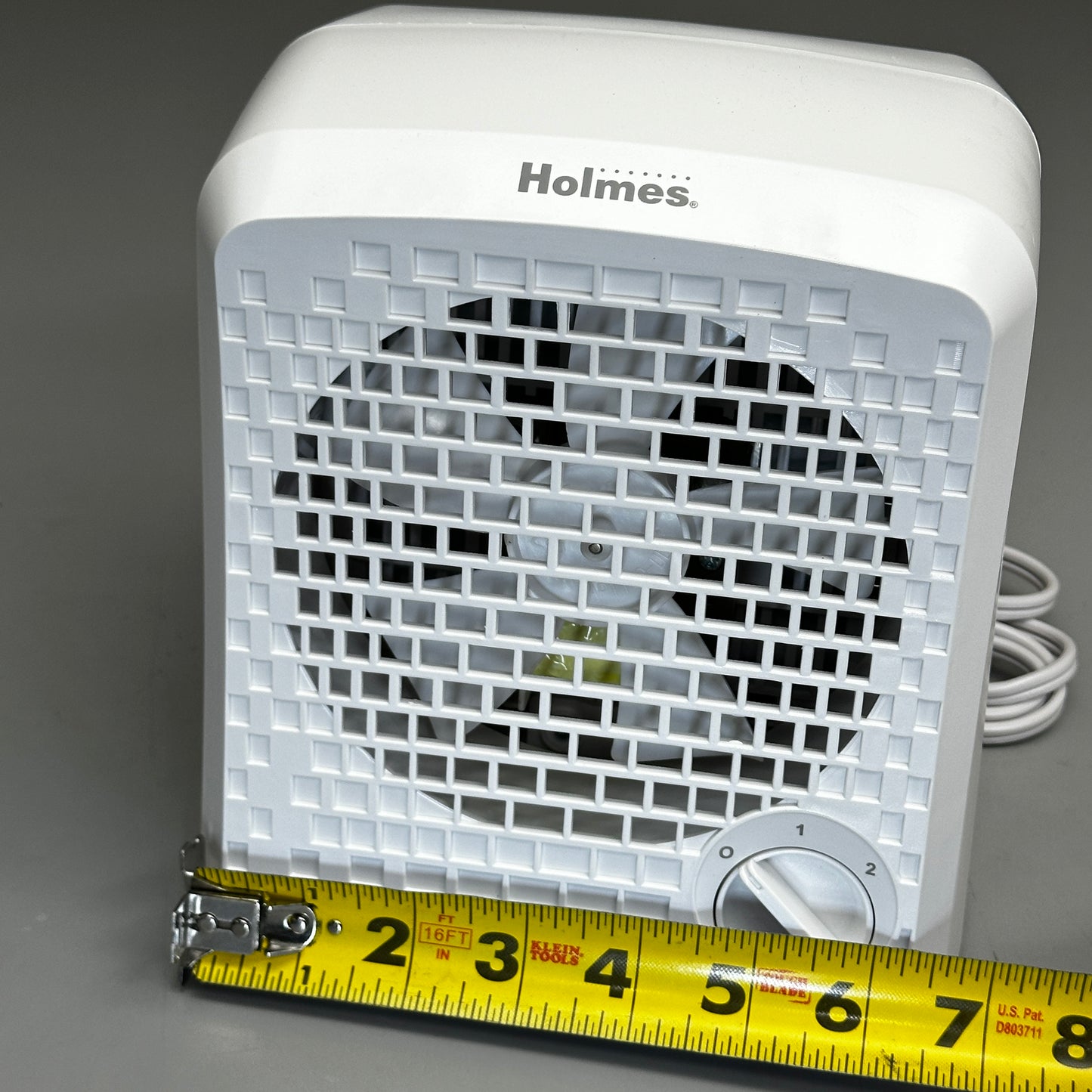 HOLMES Personal 2-Speed Air Purifier W/ Ionizer 4.5"x6.75"7.5" White