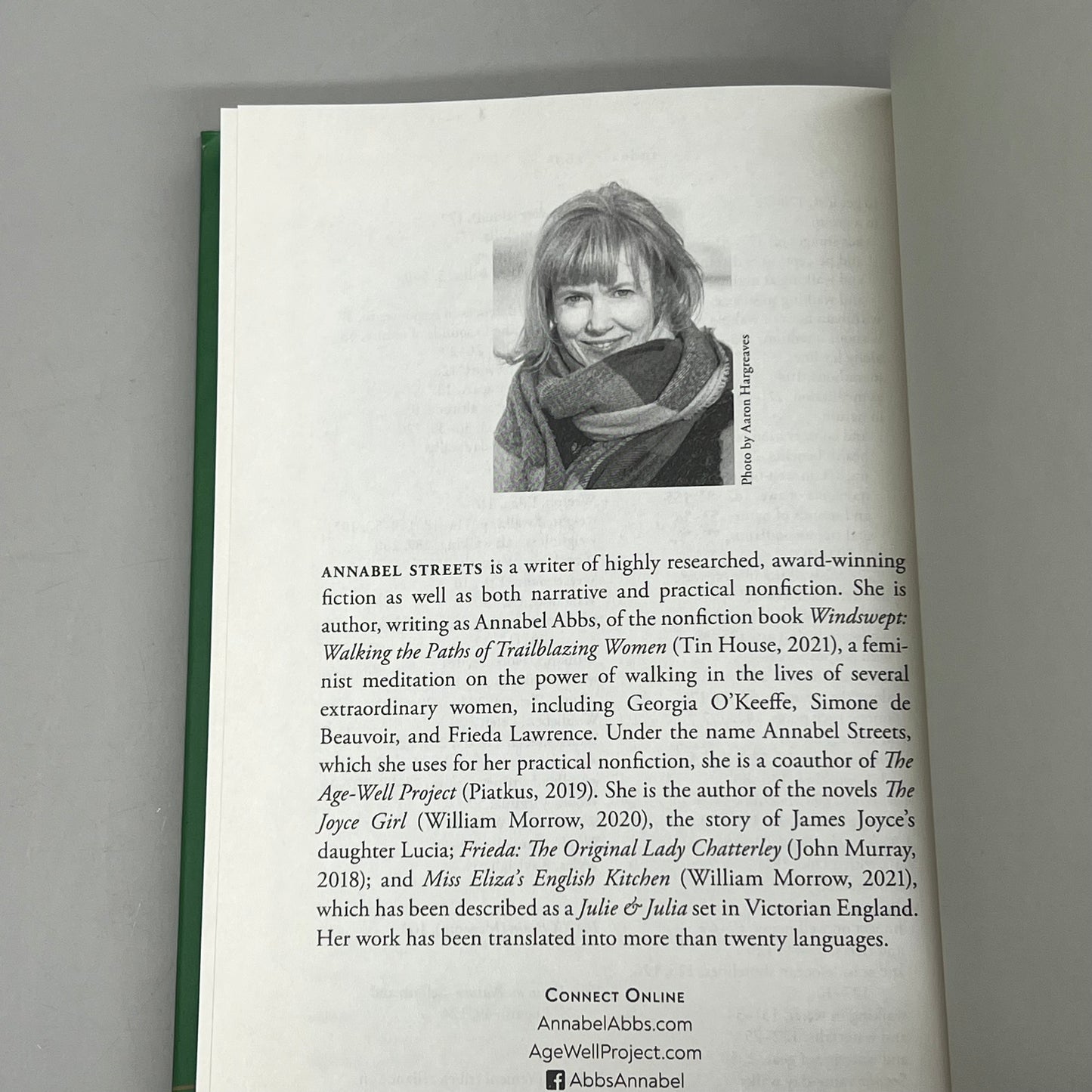 PENGUIN RANDOM HOUSE 52 Ways To Walk Hardcover By Annabel Streets