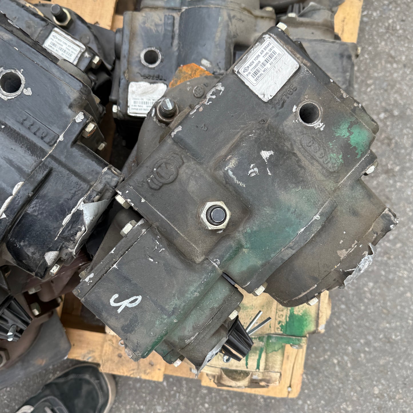 NEW YORK AIR BRAKE (22 Units) Railroad Air Brake Valves, Train Parts (AS-IS)