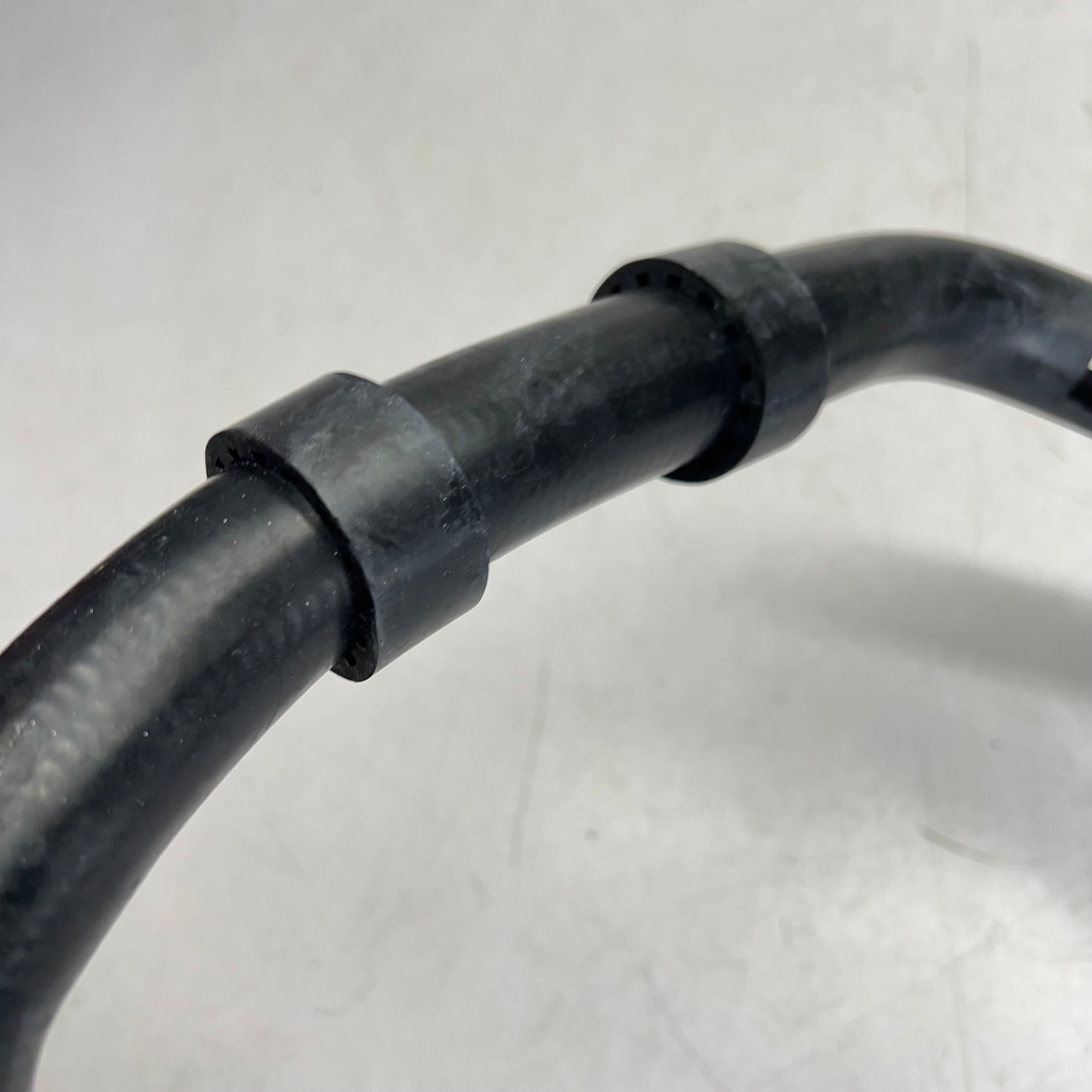 GATES Coolant Hose for Audi & Volkswagen Vehicles 32-1/2" Black 51835