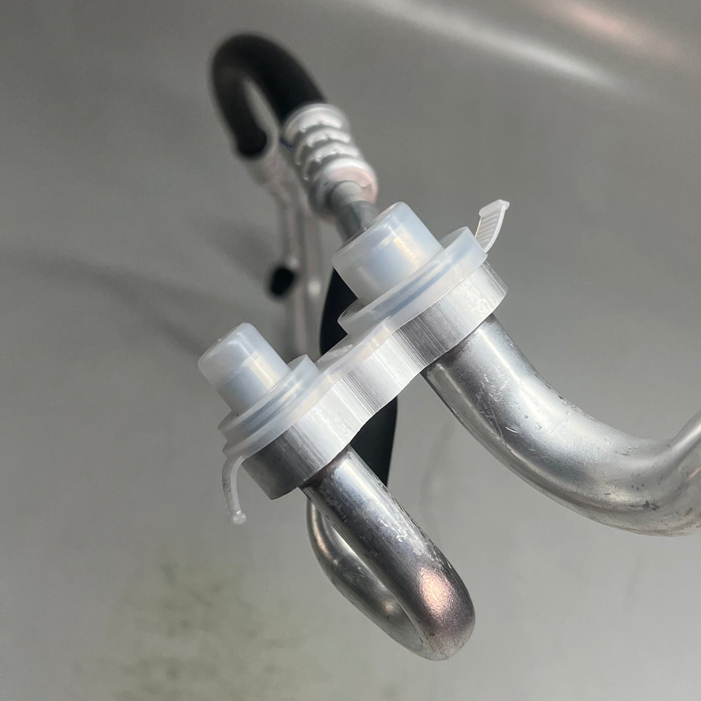 FOUR SEASONS A/C Hose Assembly For Chevrolet Vehicle Models 66067