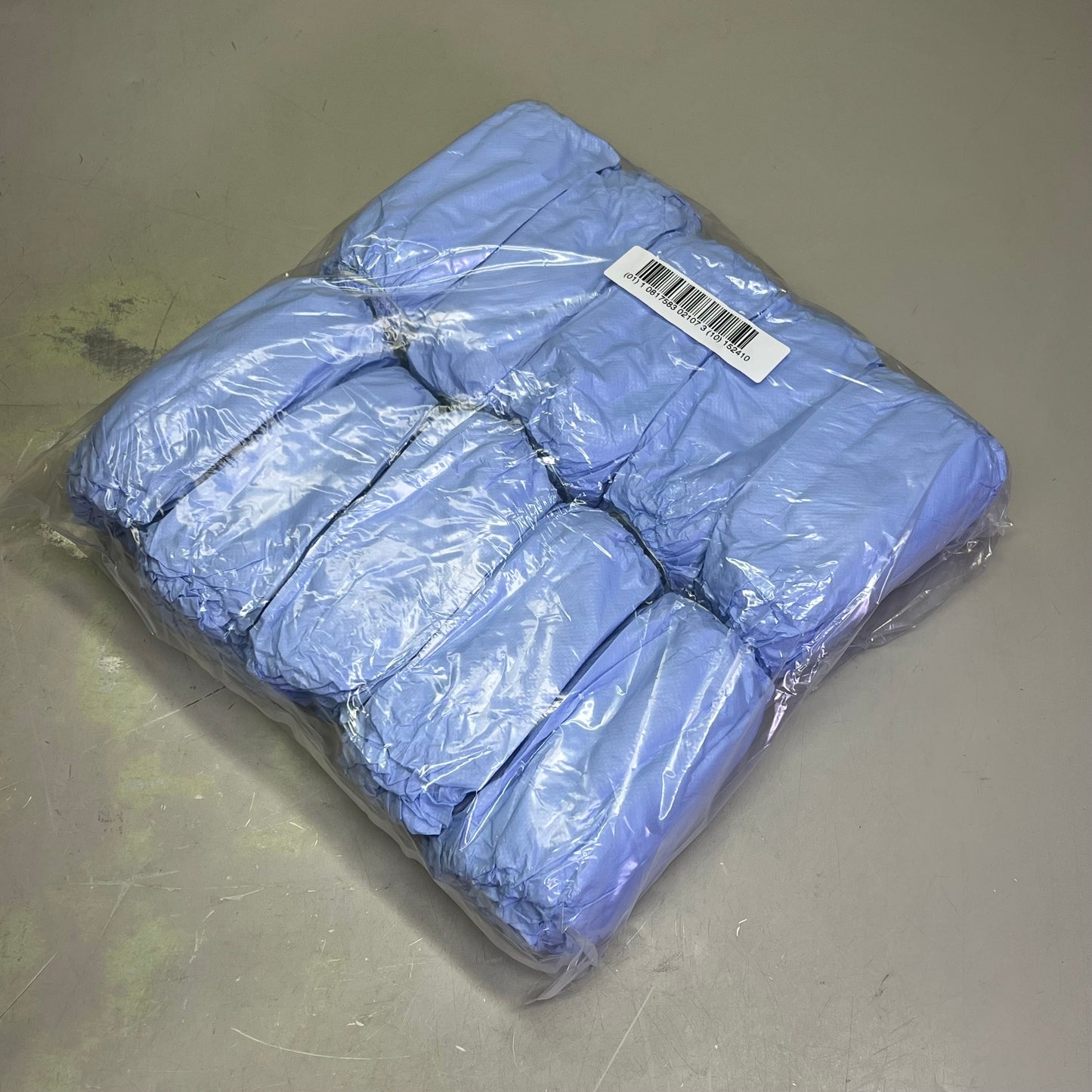 CRITICAL COVER (150 PAIRS) Sure Grip Shoe Covers Universal Size Blue SH-X1222-B