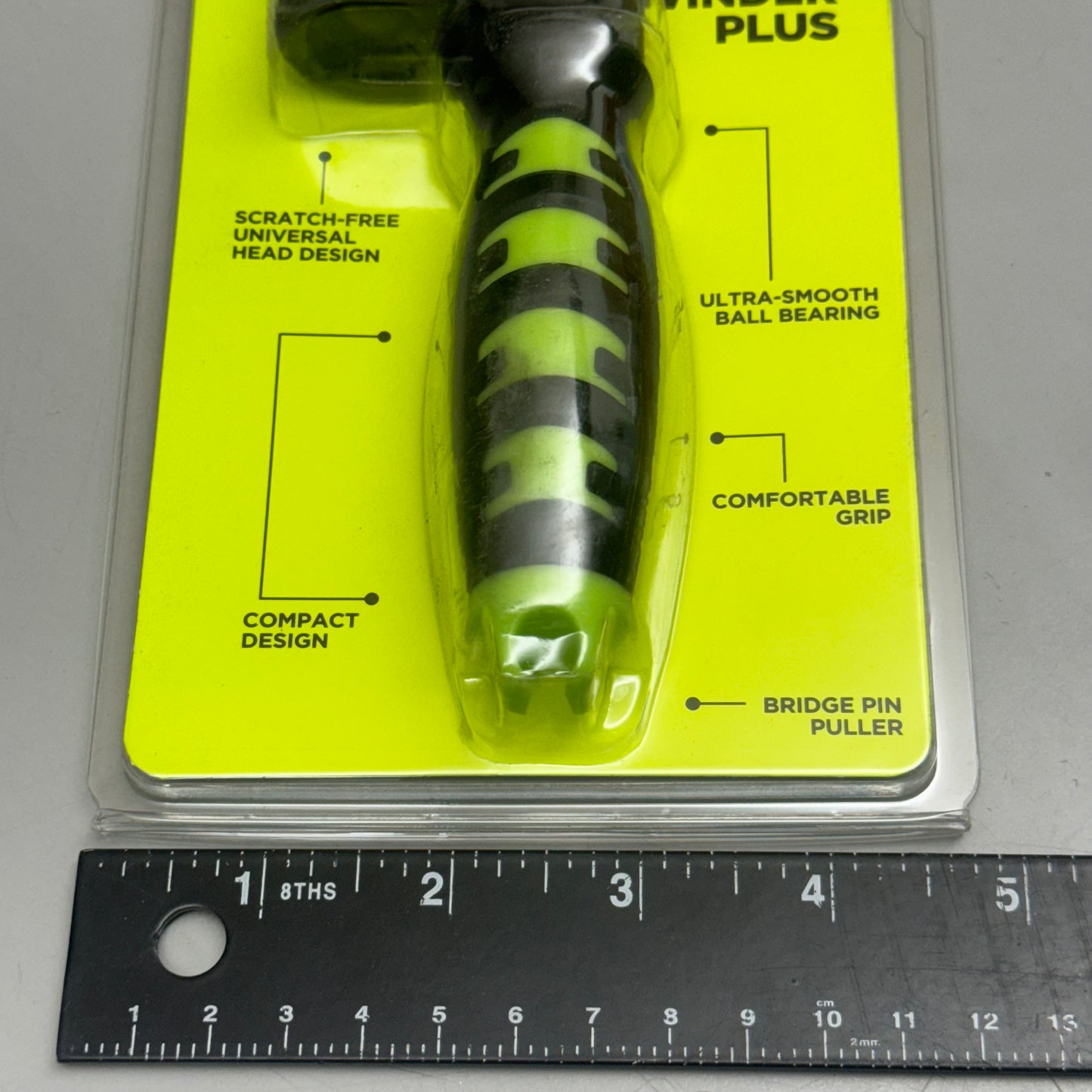 ERNIE BALL Pegwinder Plus 7 1/2”Lx4 1/2”W Green-Black