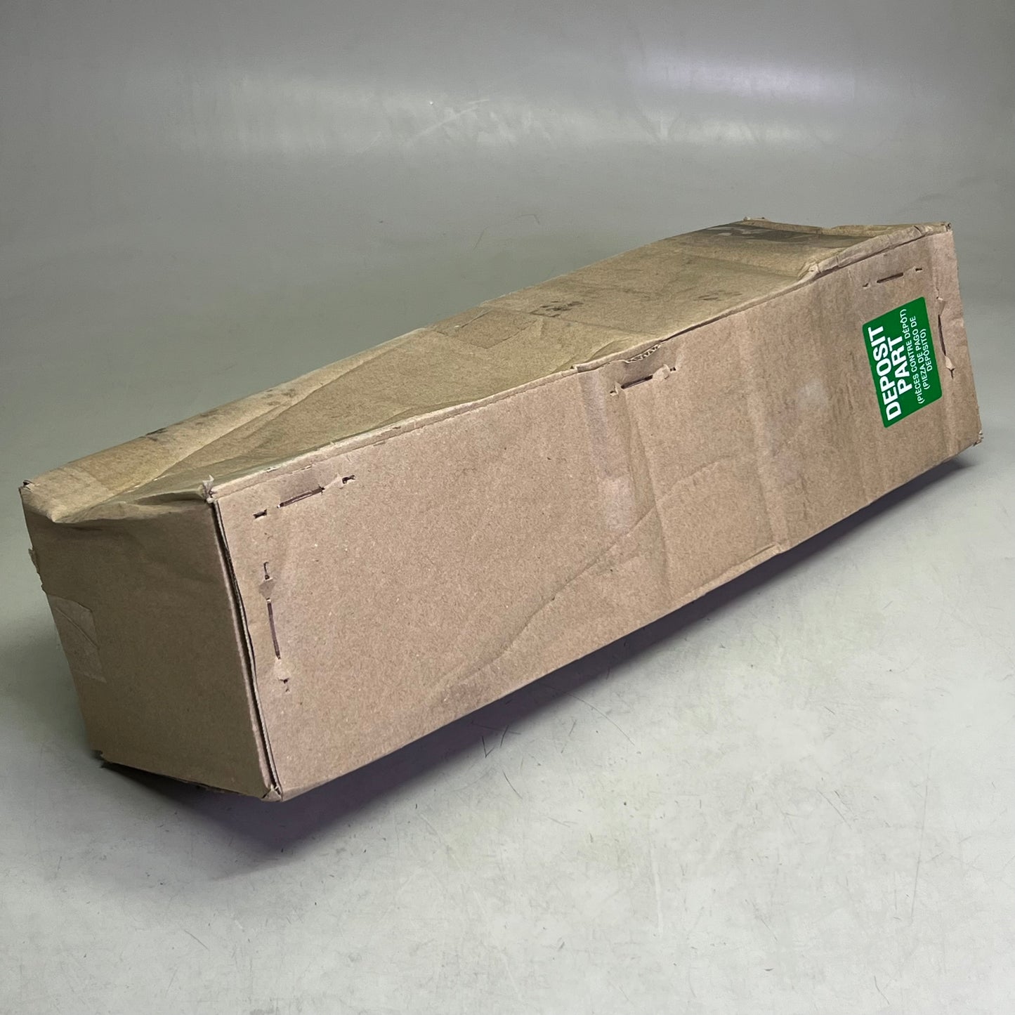 MOPAR Left Axle Half Shaft 68259567AA (New Other, Distressed Box)