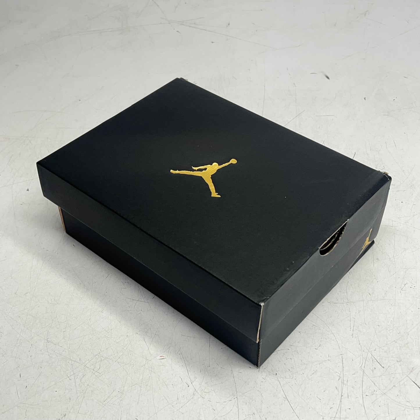 AIR JORDAN 13 Retro (ps) Sneaker Boy's Sz 11.5C White, Black True Red DJ3005 102