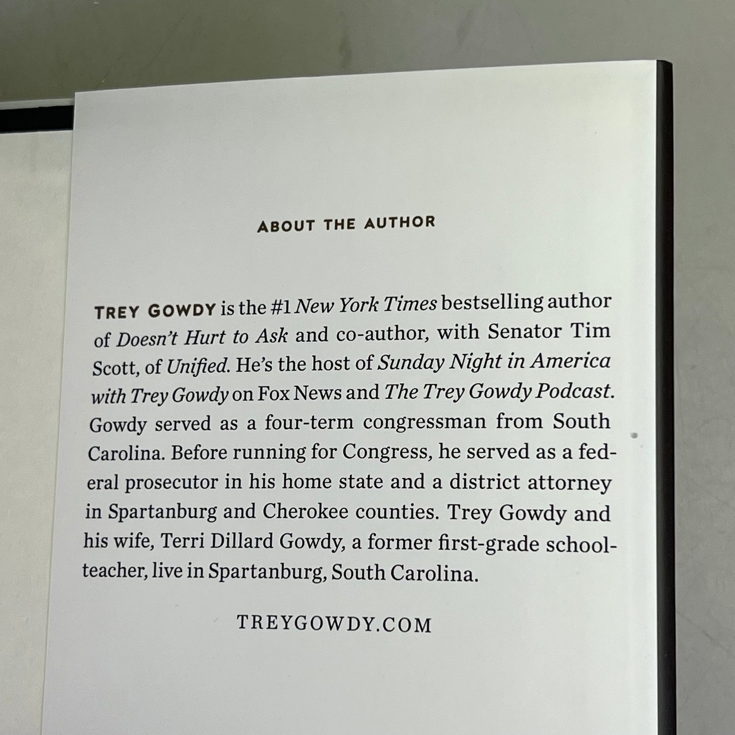 START, STAY, OR LEAVE The Art Of Decision Making By Trey Gowdy Hardback Book