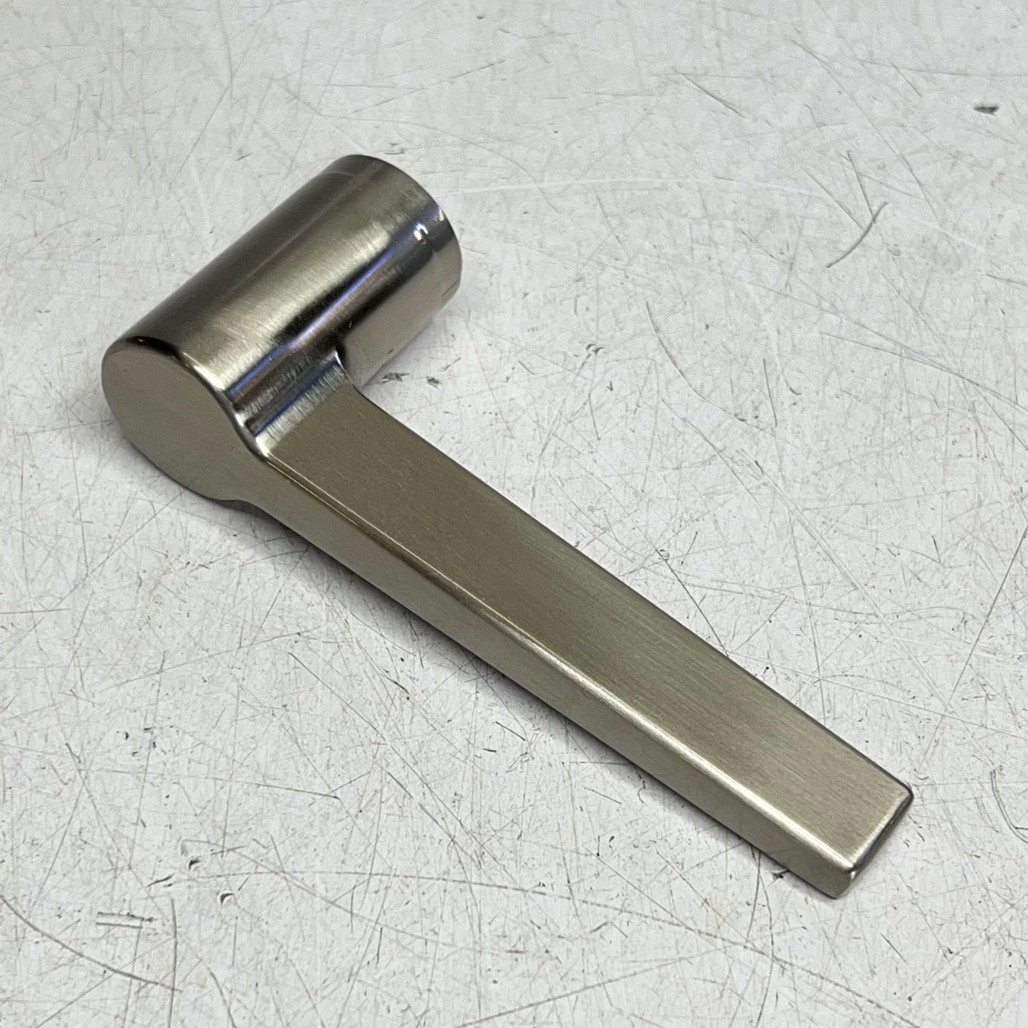 ZA@ KWIKSET Exterior Entry Door Handle Set Surface Mount Satin Nickel 9SL70000-052