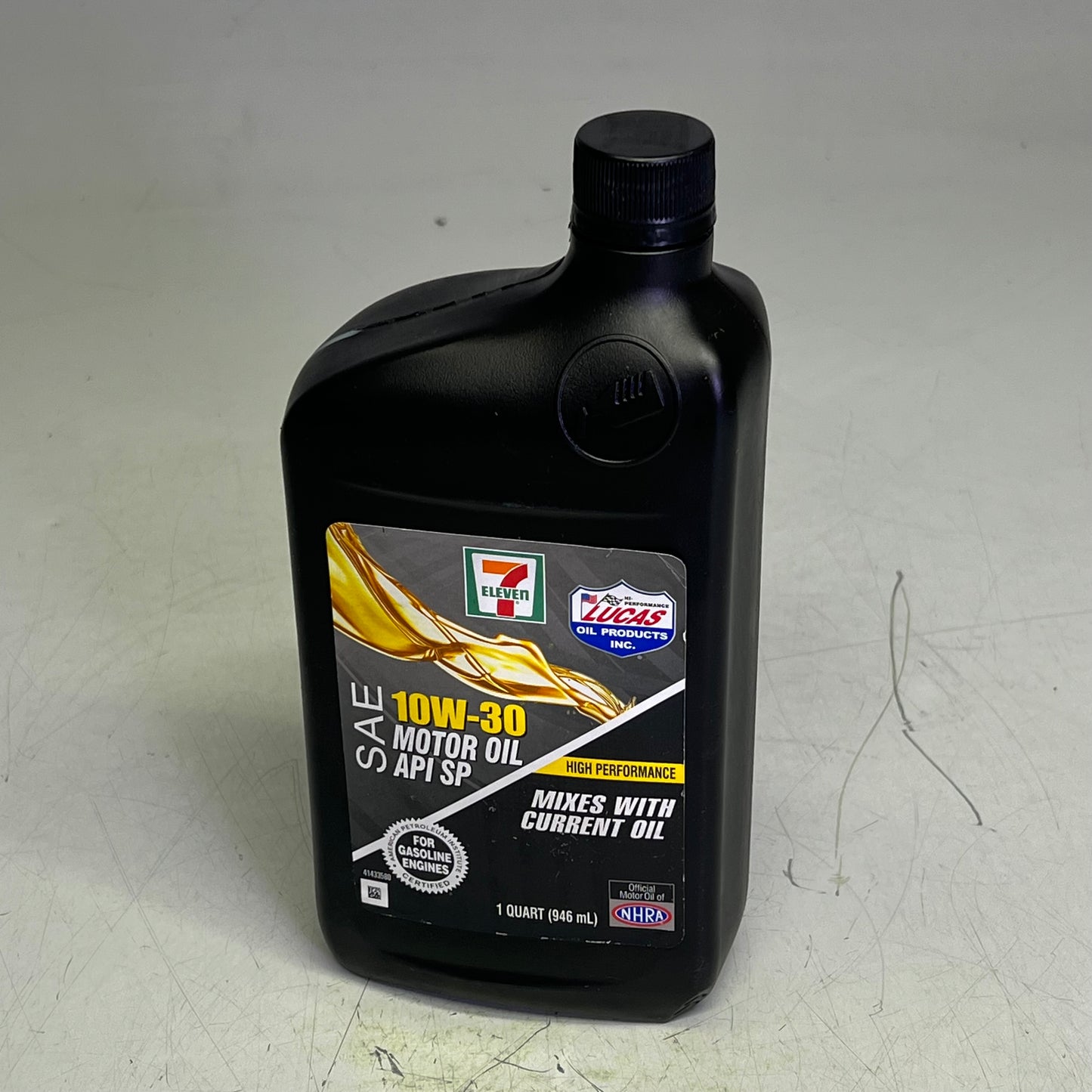 ZA@ LUCAS (6 PACK, 1 QUART EACH) SAE 10W-30 Motor Oil API SP