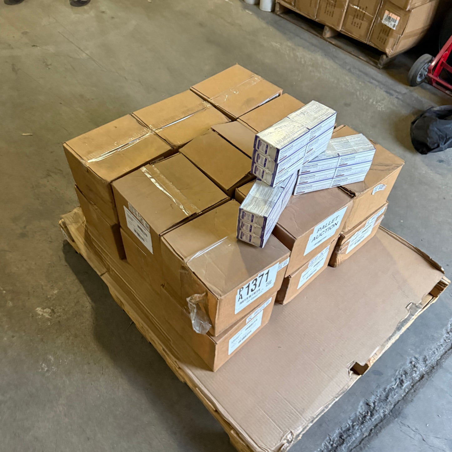 ZA@ Pallet of OMEPRAZOLE Delayed-Release 20 mg Acid Reducer *EXPIRED 12/22* (AS-IS)