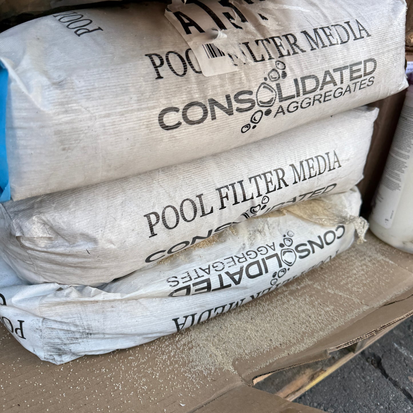 ZA@ Pallet of MIXED 3M Gloss Overlaminate, Blank Checks, Pool Filter Media, Arm Pads, Wipes, & MORE!
