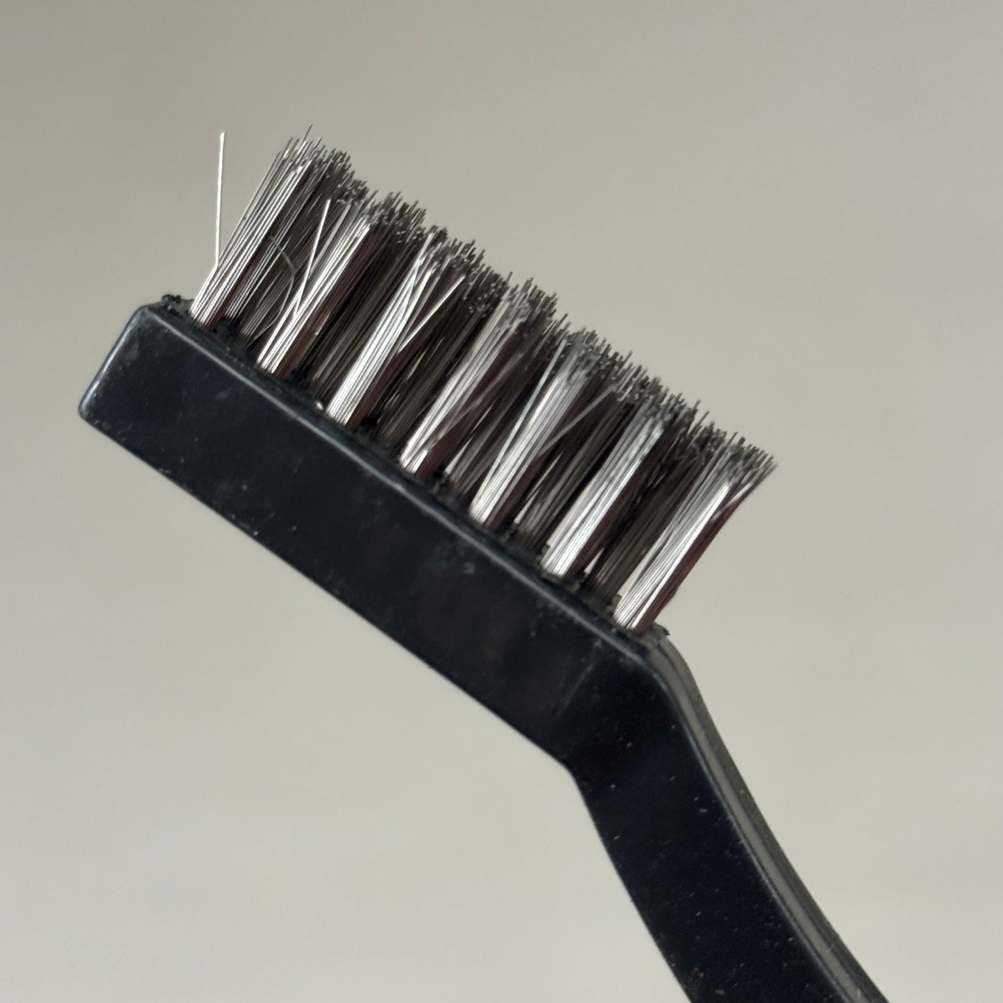 (40 Brushes, 1 Box) Anti-Static Hand Tool Brushes For Removing Dirt 7" Overall Length Black (New Other- Slightly Damaged Packaging)