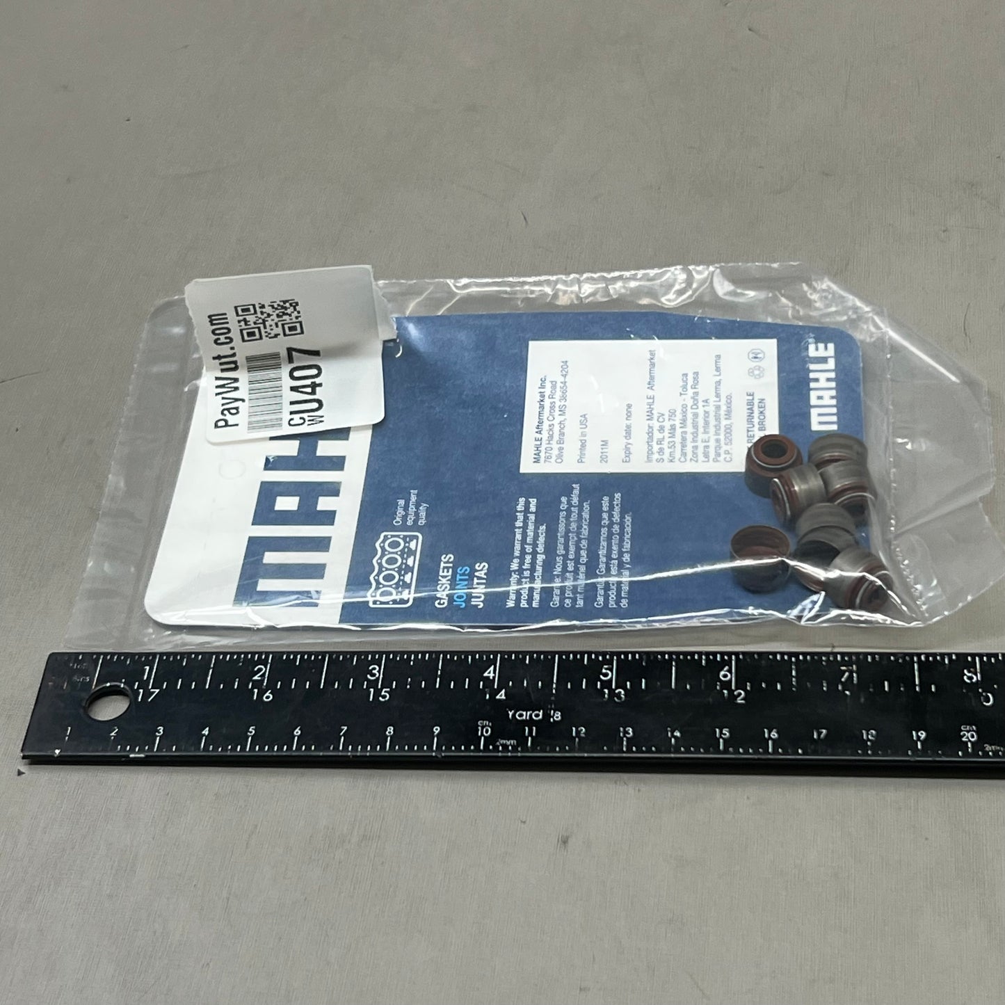 MAHLE (8 Pieces) Engine Valve Stem Oil Seal Set For Acura & Honda SS45634