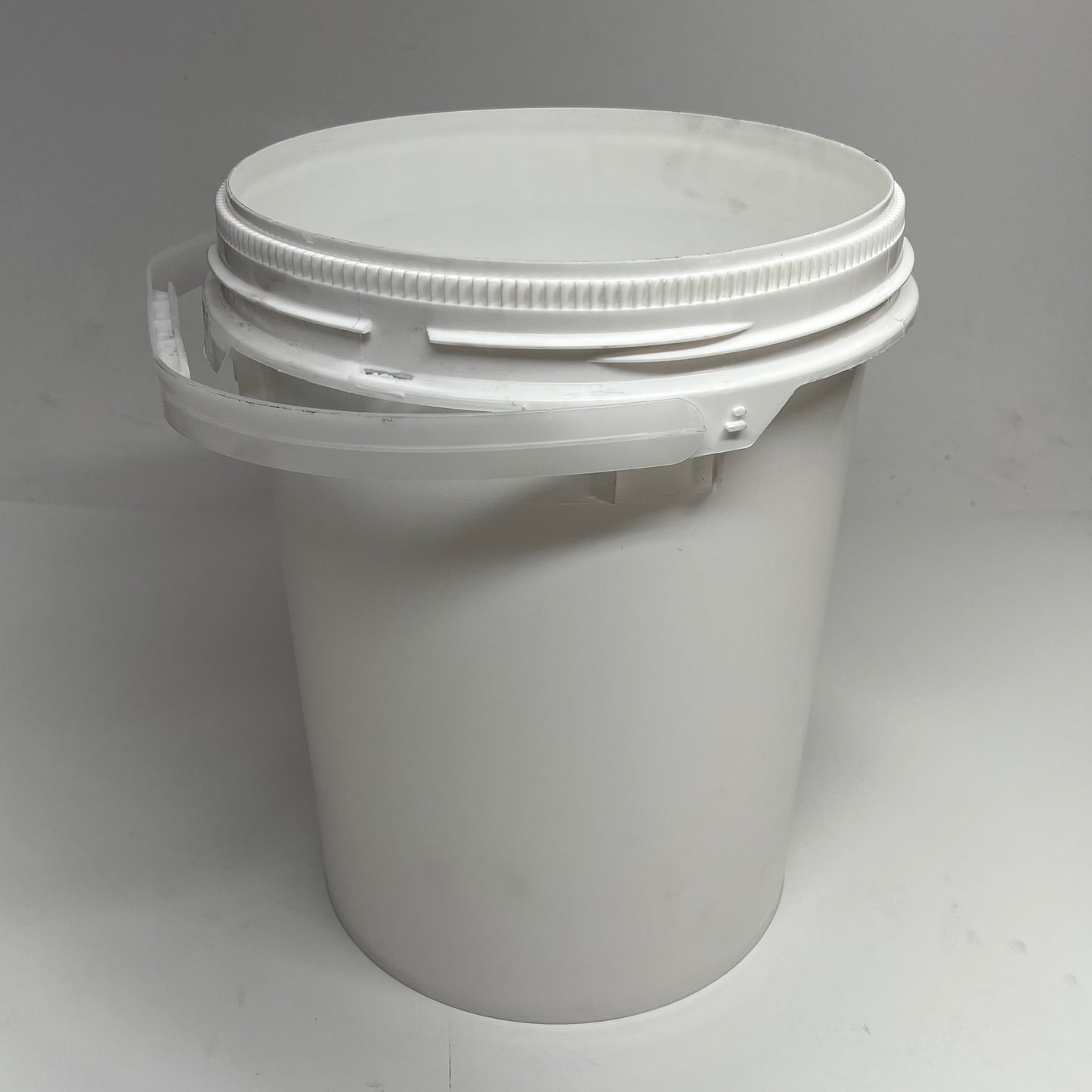 ZA@ M&M INDUSTRIES  Life Latch New Generation Bucket Air Tight Gasket Seal 5 Gal 40NGCB