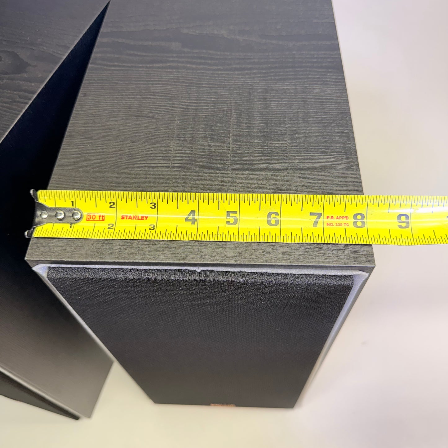 KLIPSCH R-60M Bookshelf Speakers With 6" Woofers Peak 340W Black 1073263