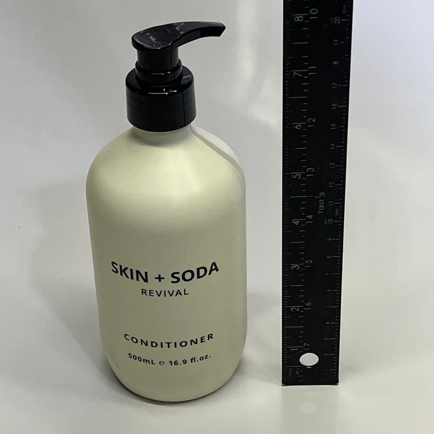 SKIN & SODA (2 PACK) Revival Conditioner 500mL 16.9 fl oz White