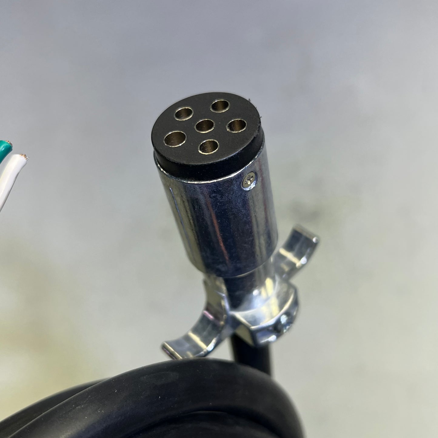 HOPKINS Towing Solutions 6 Round Connector w/ Jacketed Cable 8' Black 20136