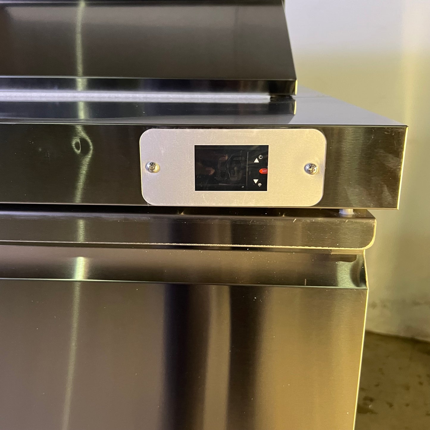 ZA@ VEVOR Commercial Refrigerator, Sandwich Prep Refrigerated Table 48.5"W x 30.5"L x 40.5"H, TSSP48 (New Other, Minor Cosmetic Damage)